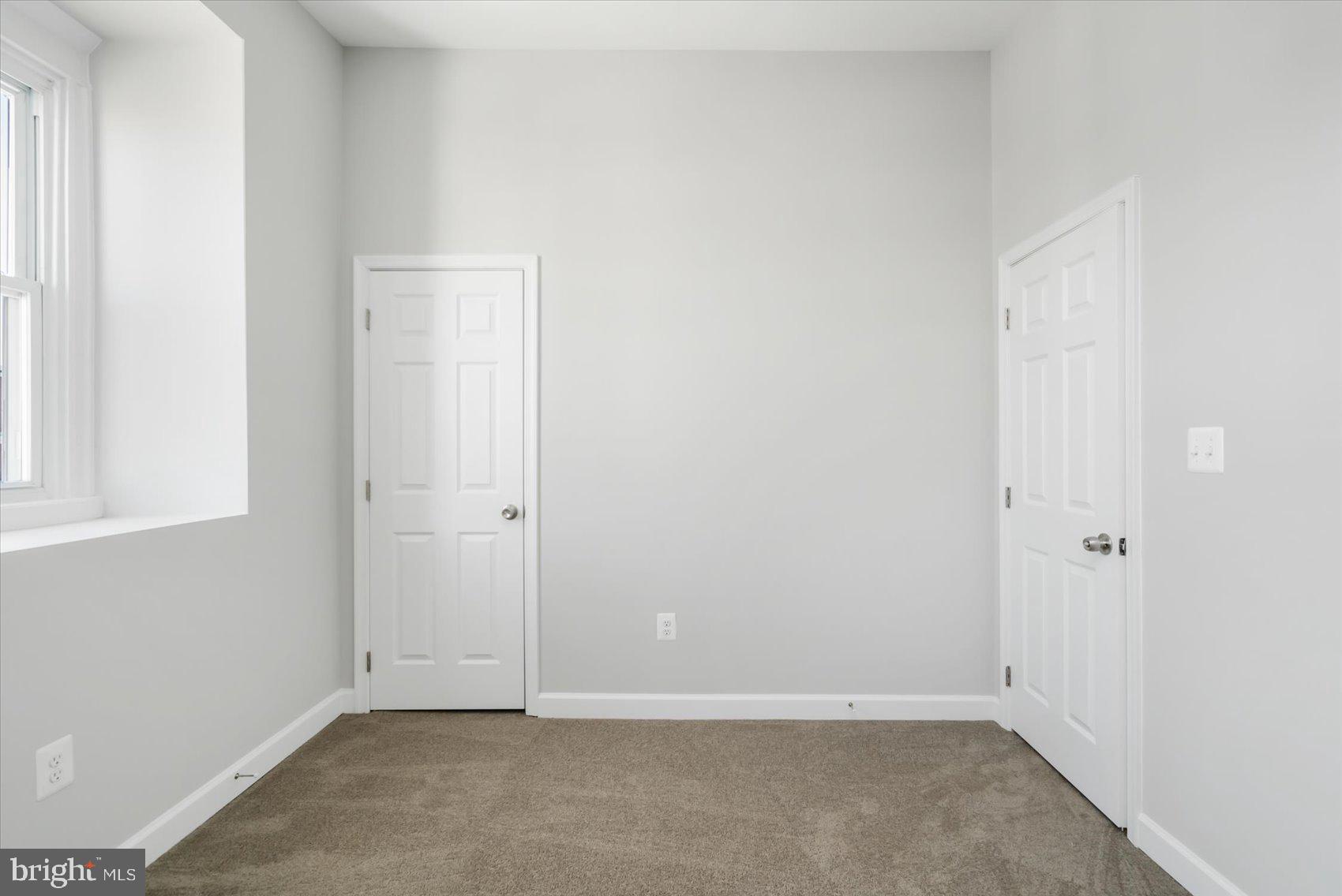 MONTEBELLO - Residential