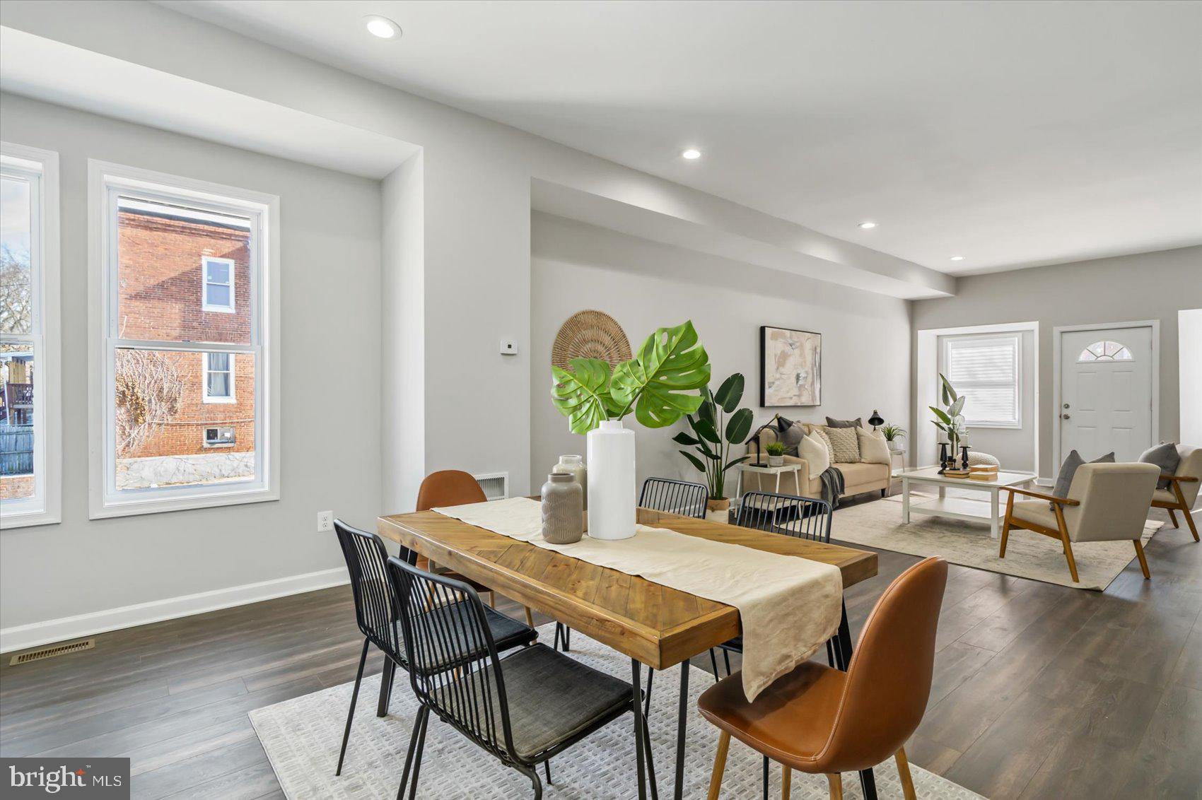 MONTEBELLO - Residential