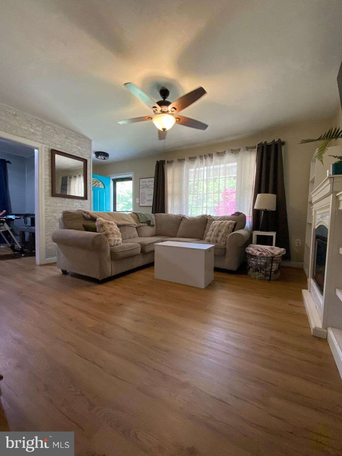 17212 MULBERRY LANE