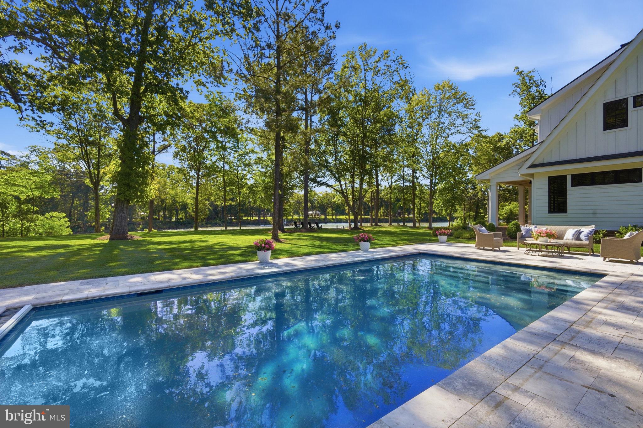EASTON - Residential