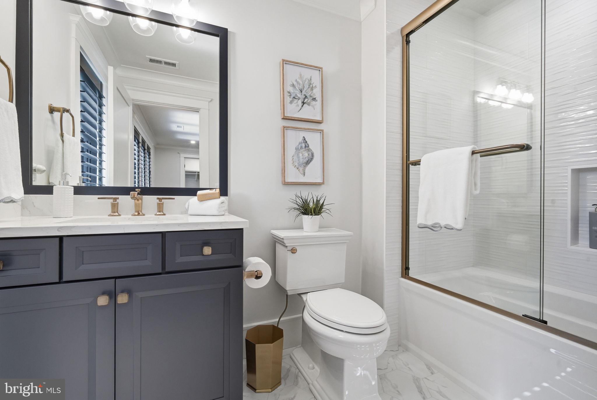 EASTON - Residential