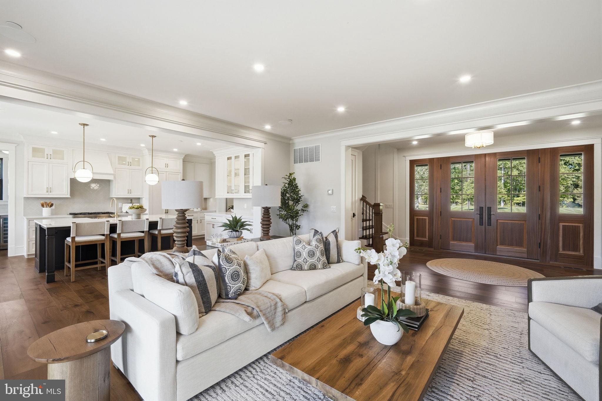 EASTON - Residential
