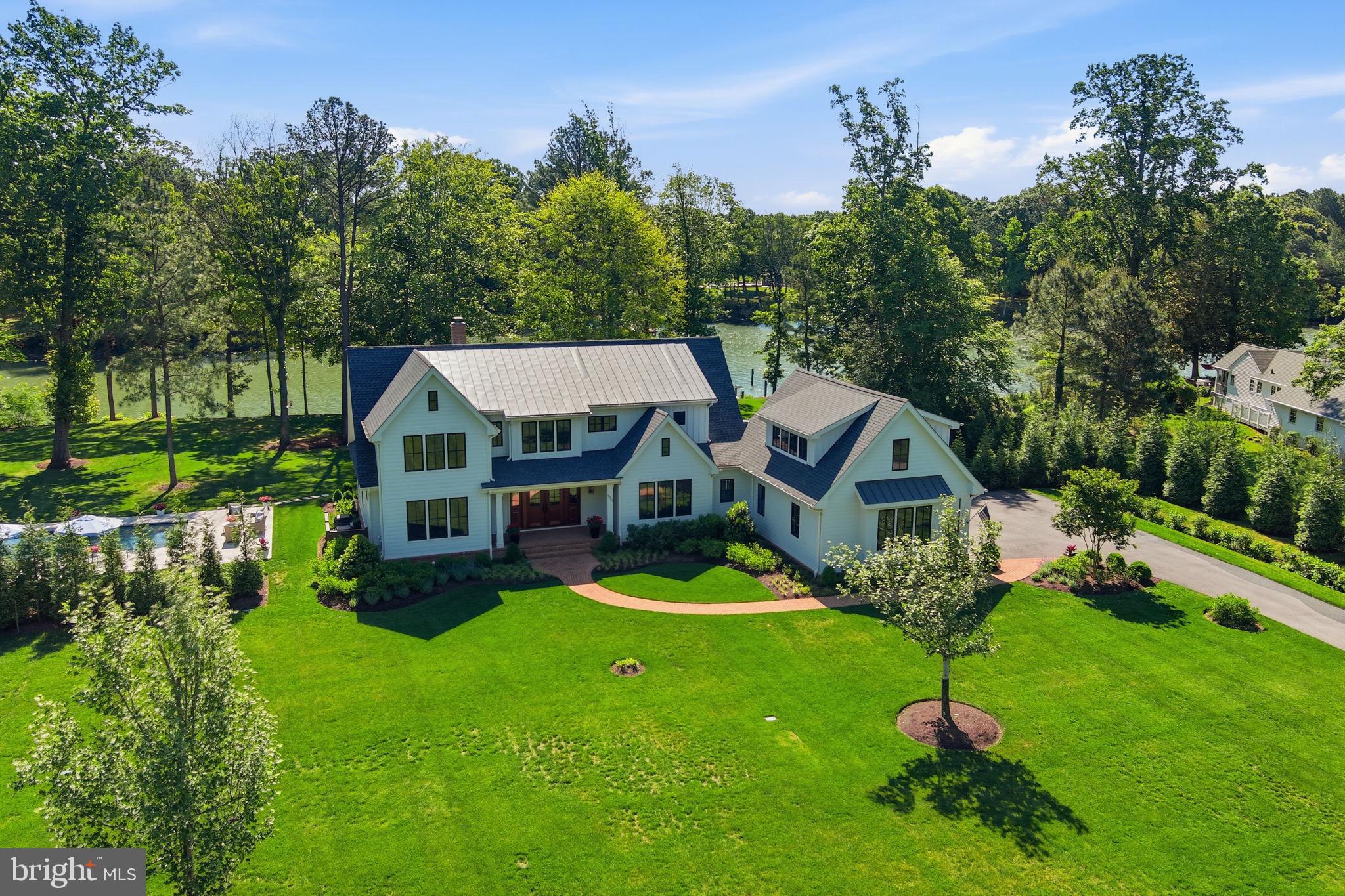 EASTON - Residential