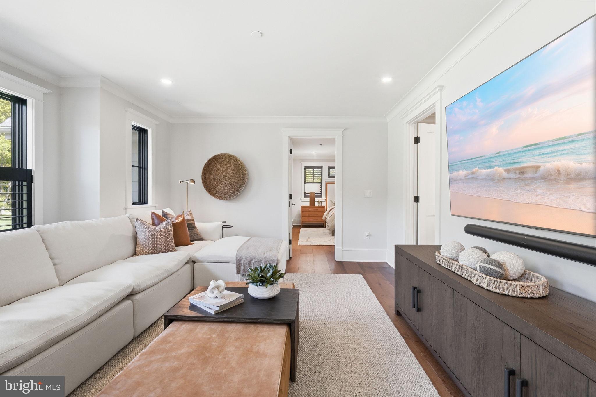 EASTON - Residential