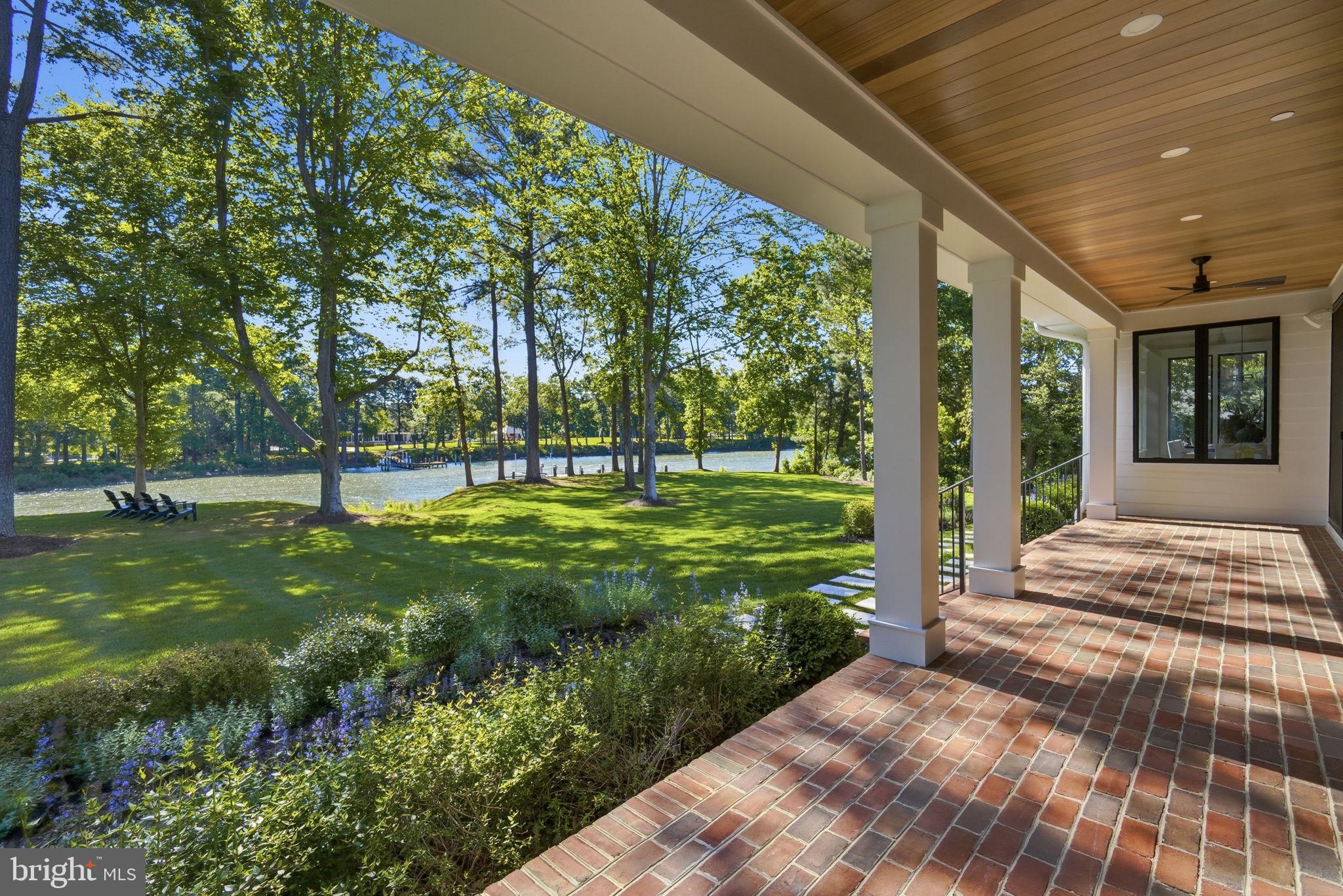 EASTON - Residential
