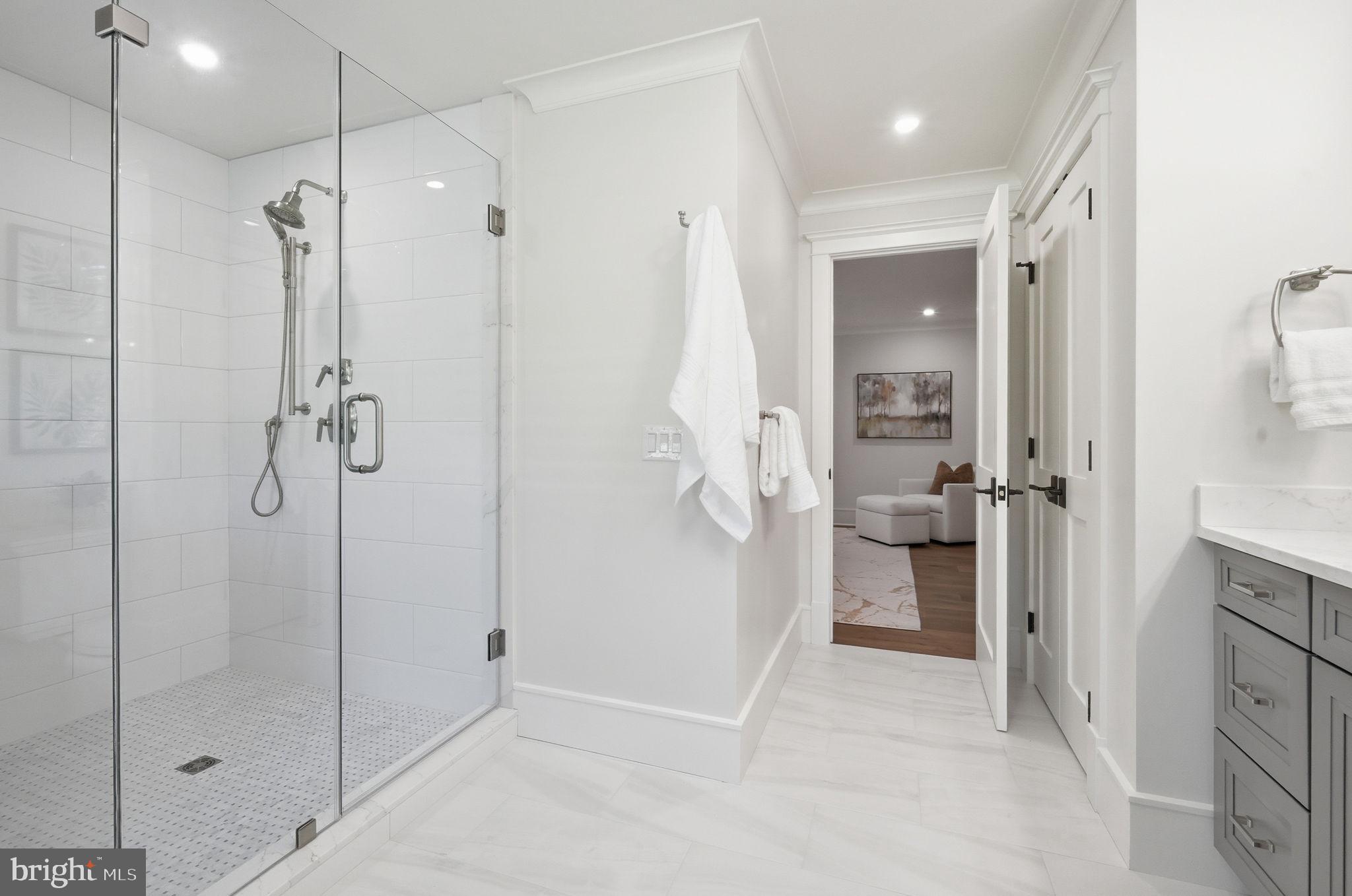 EASTON - Residential