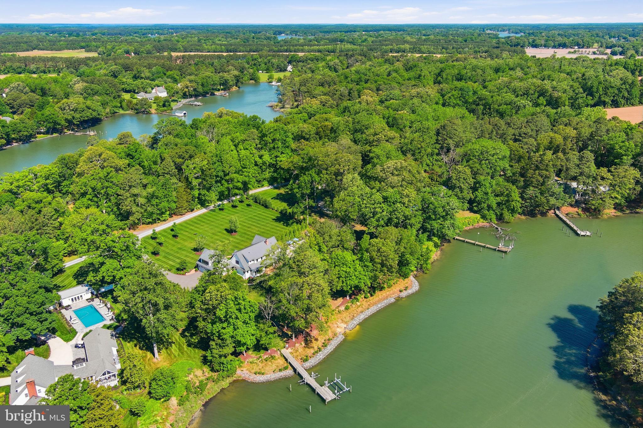 EASTON - Residential
