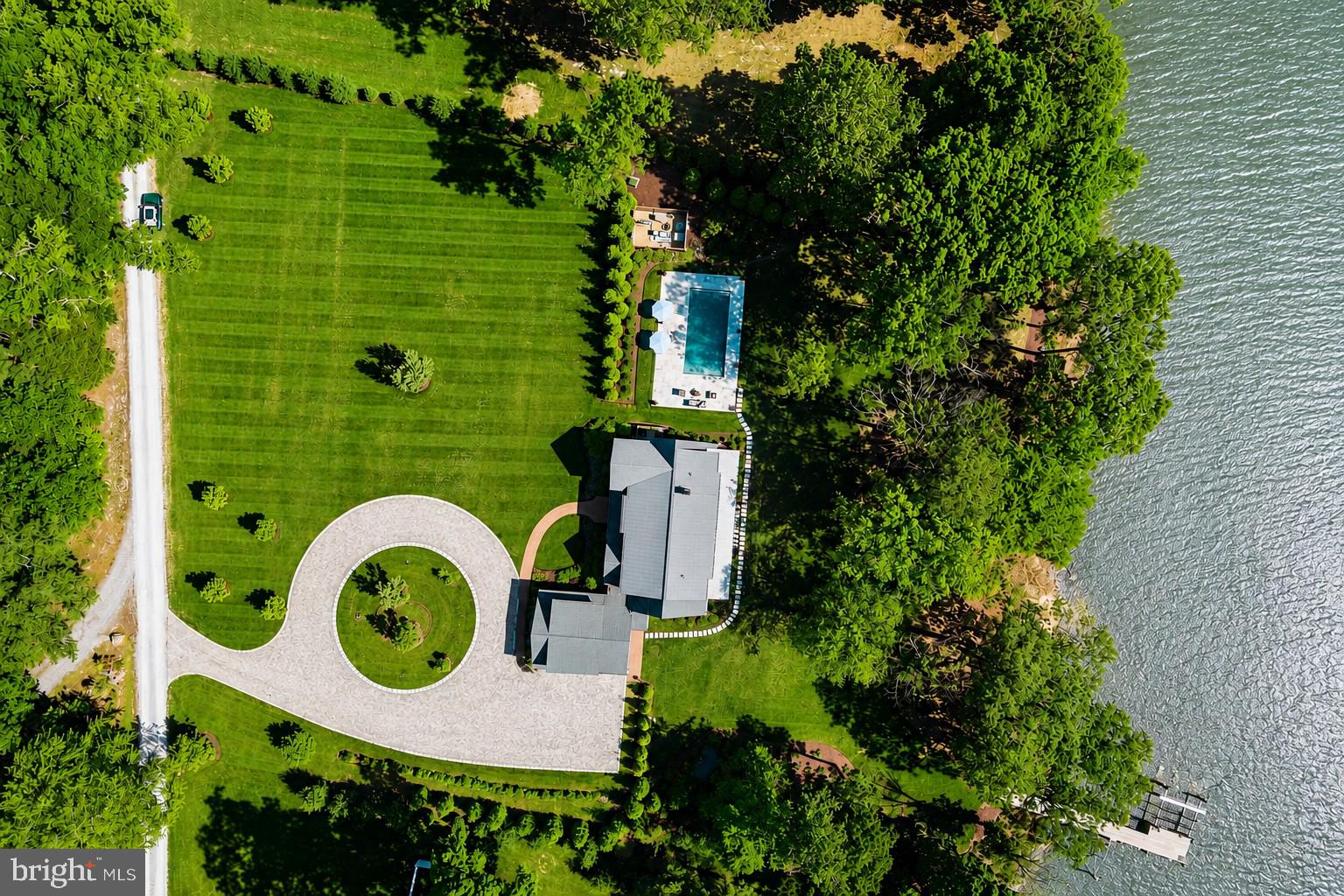 EASTON - Residential