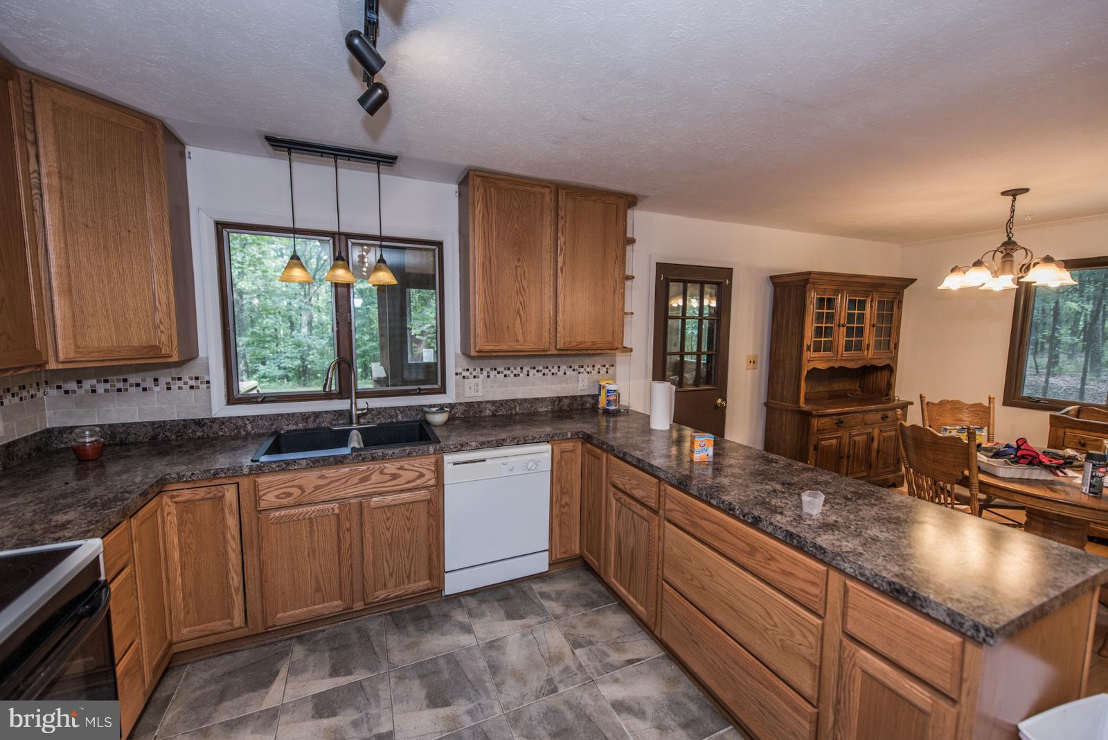 SOUTH MORGAN HILLS - Residential