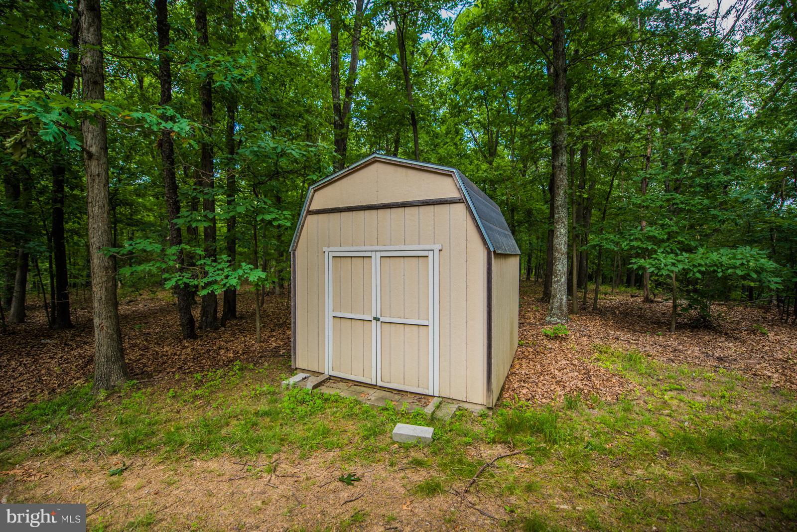 SOUTH MORGAN HILLS - Residential