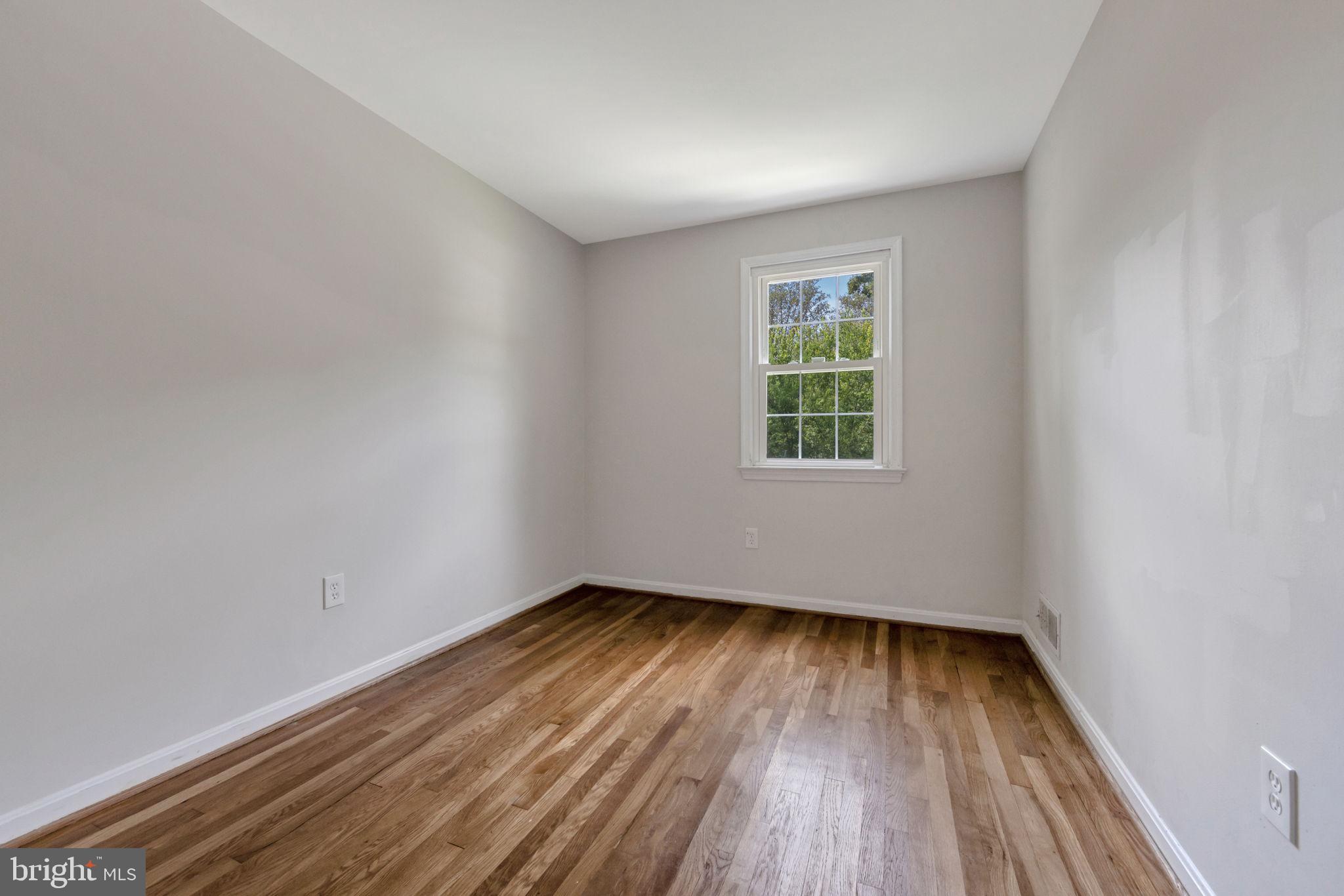 TILDEN WOODS - Residential