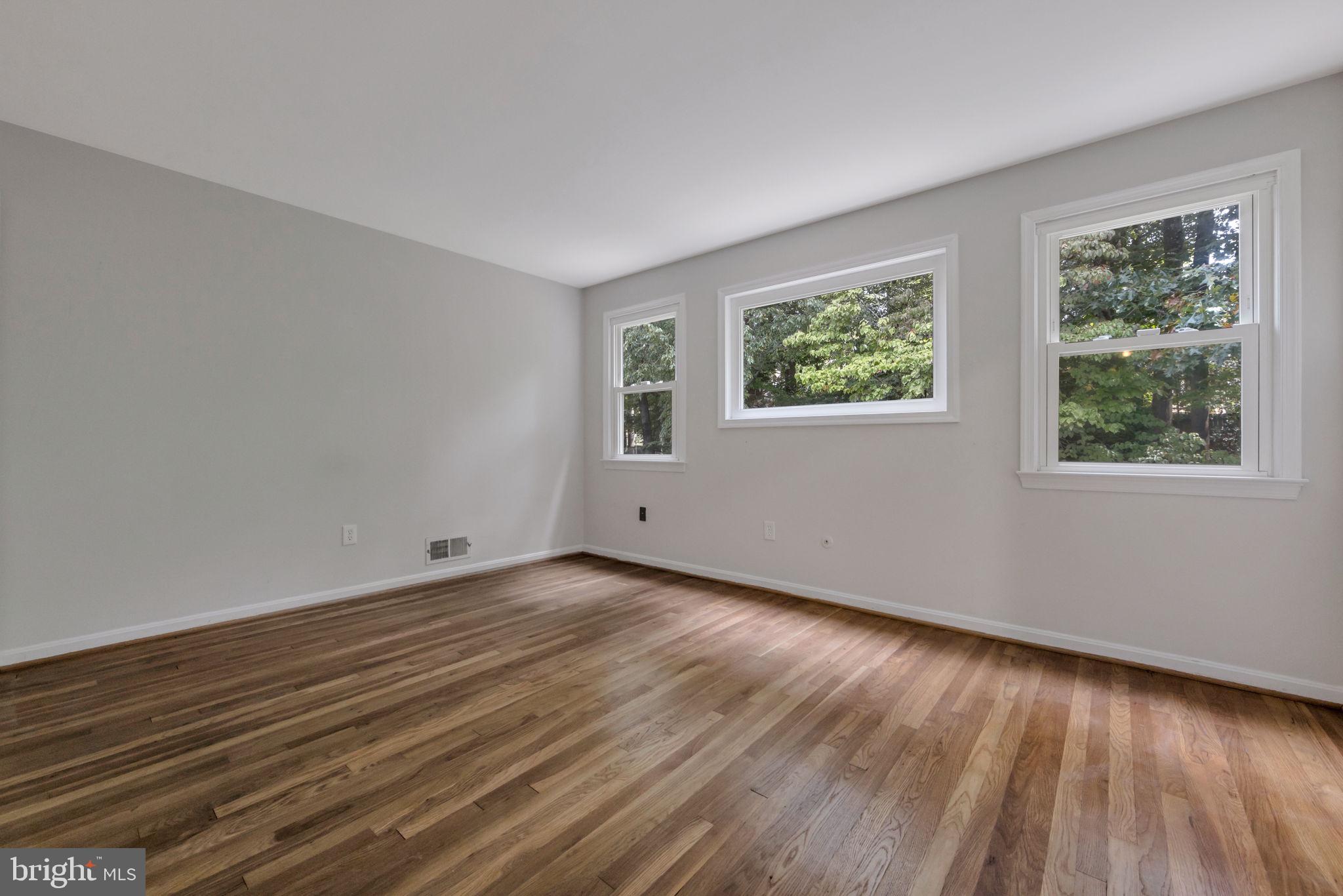 TILDEN WOODS - Residential