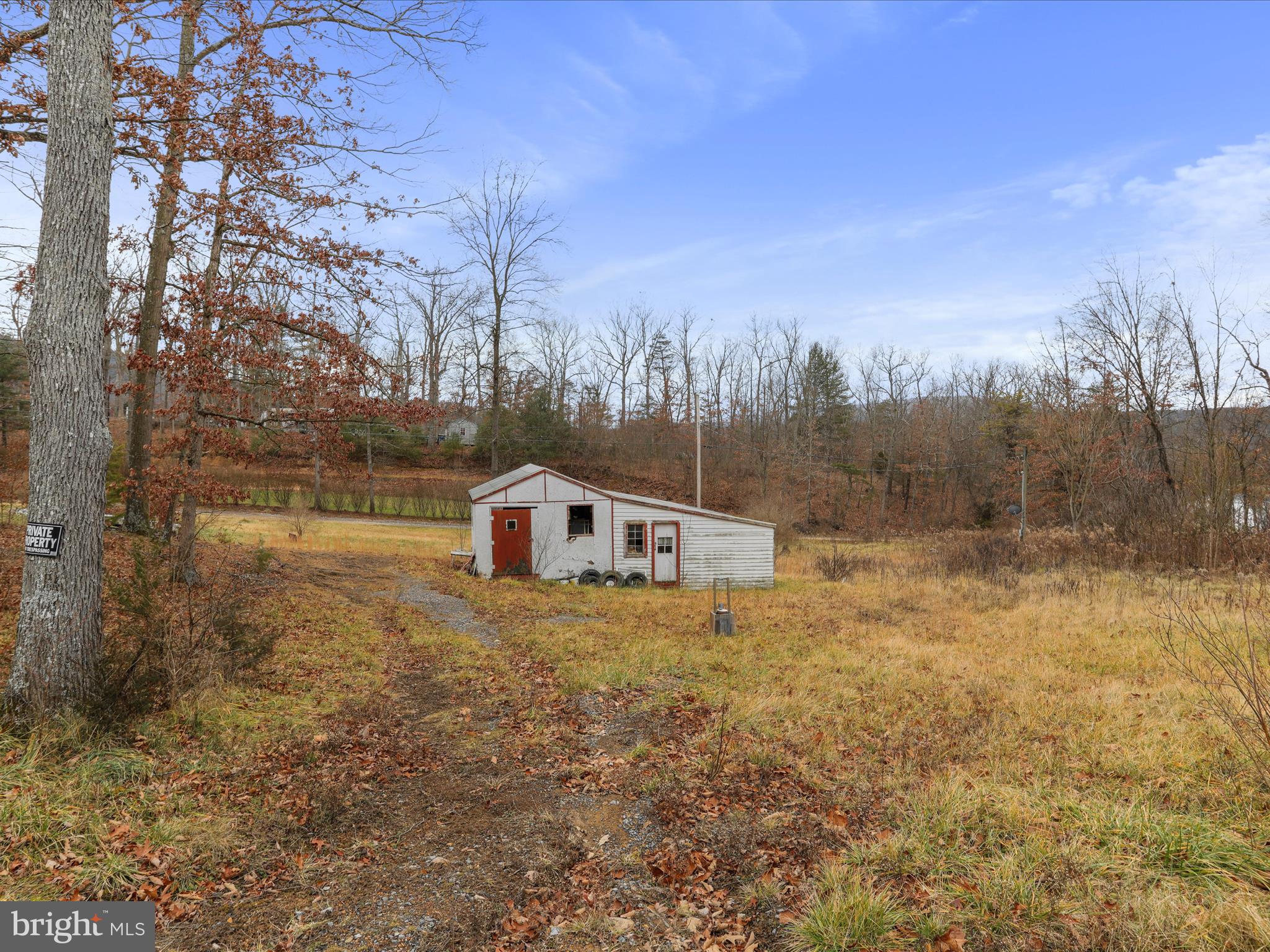 Welcome to 189 Dusk Drive (also 214 Lake View Drive) this 1.0098 Acres lake view property comes with access to electricity and a well! The property, located in Golden Acres, gains you access to beautiful mountain scenery and private community lake! There is an outbuilding already on the property and with two road meeting the property you can truly make this land fit for you! Want more acreage? Check out the property across the street that's also for sale (WVHS2005496)! Call today to hear more!