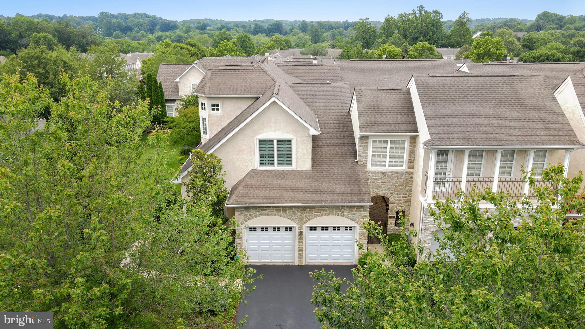57 OLD BARN DRIVE