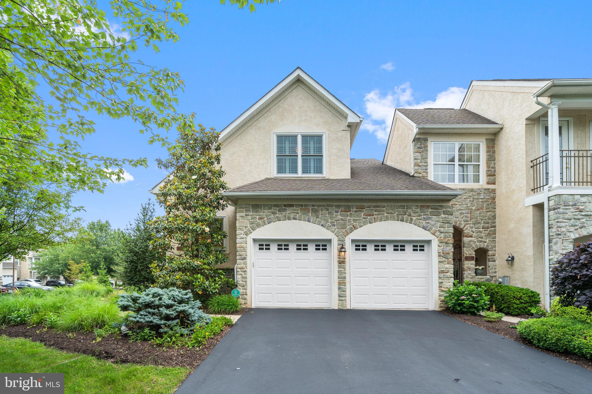 57 OLD BARN DRIVE