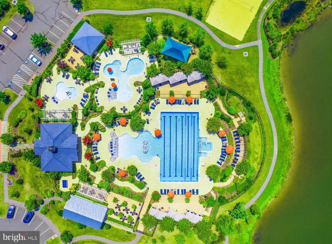 WILLOWSFORD AT THE GRANGE - Residential