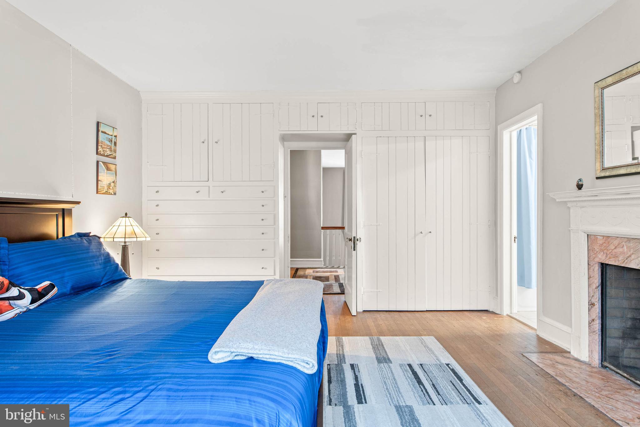 DOWNTOWN WAYNE - Residential