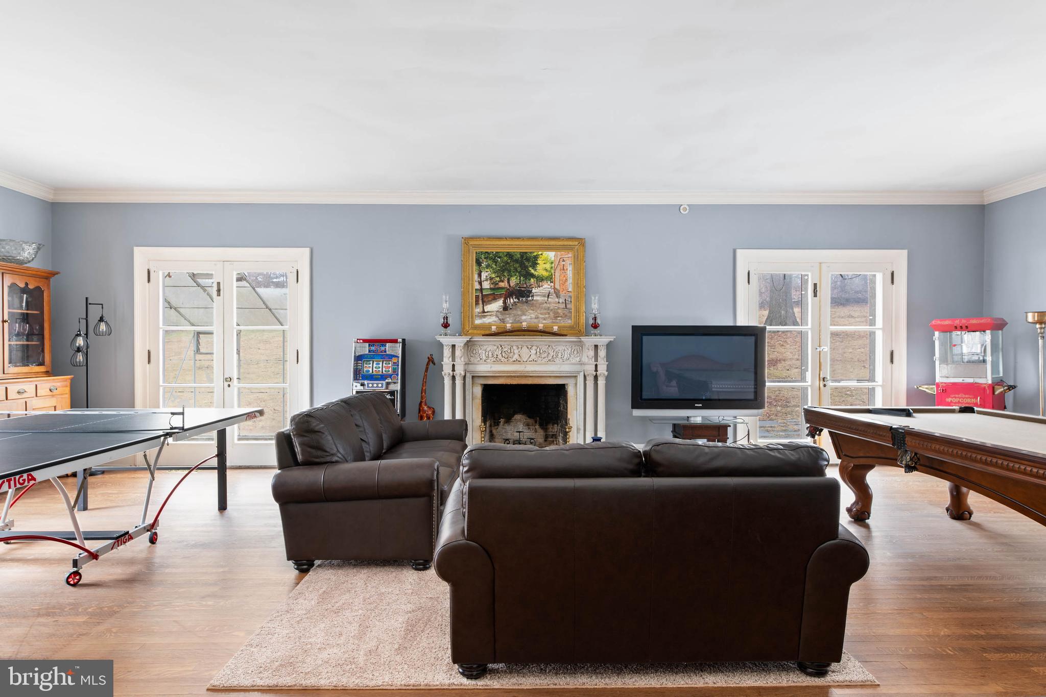 DOWNTOWN WAYNE - Residential