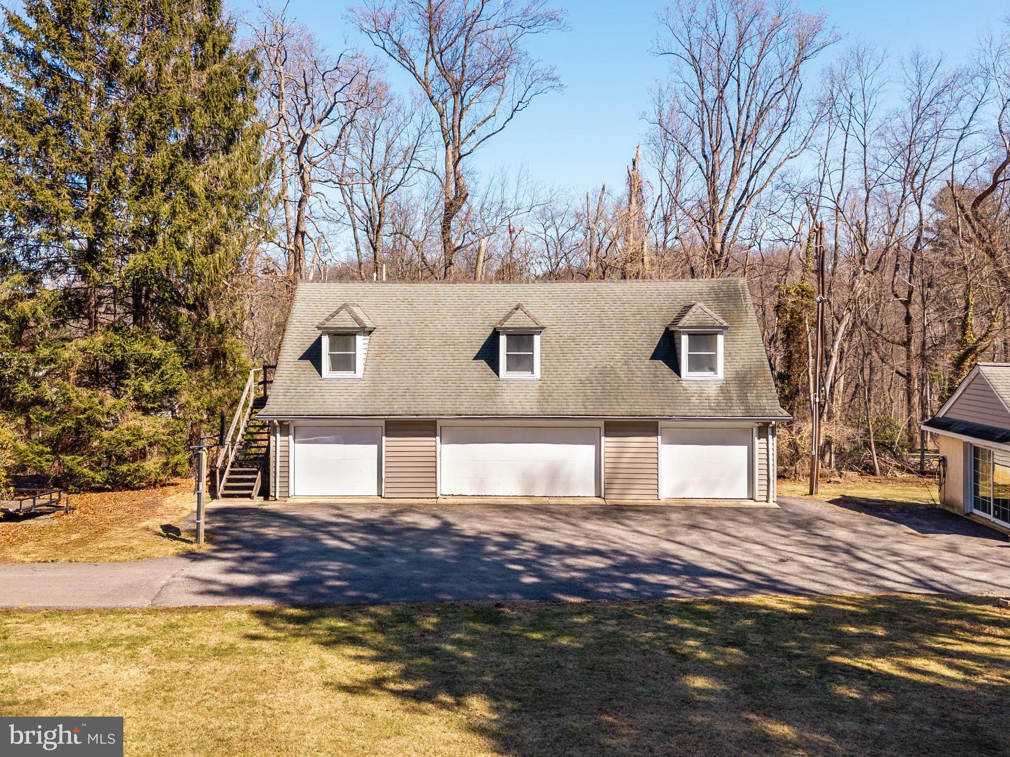 DOWNTOWN WAYNE - Residential