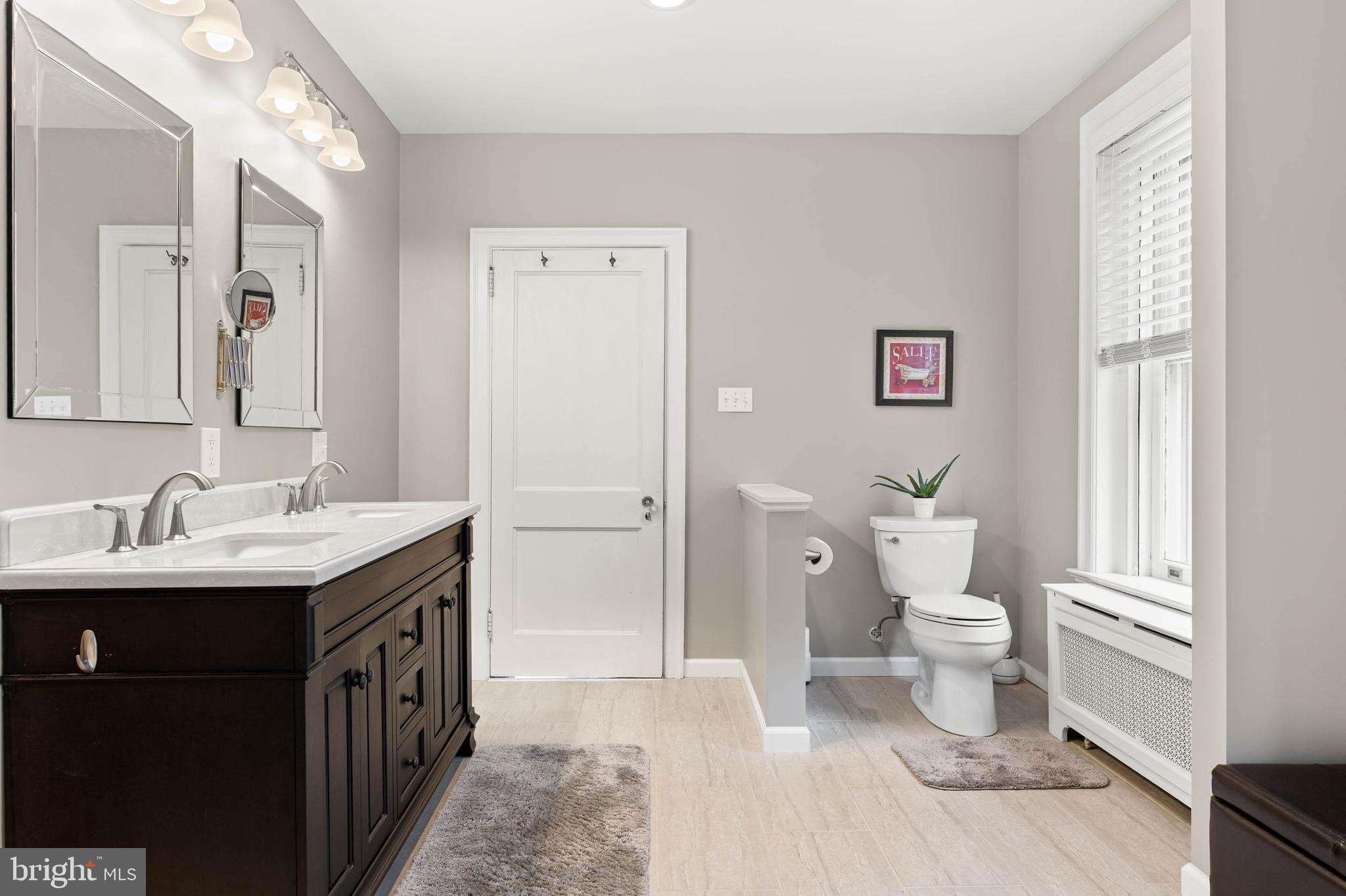 DOWNTOWN WAYNE - Residential