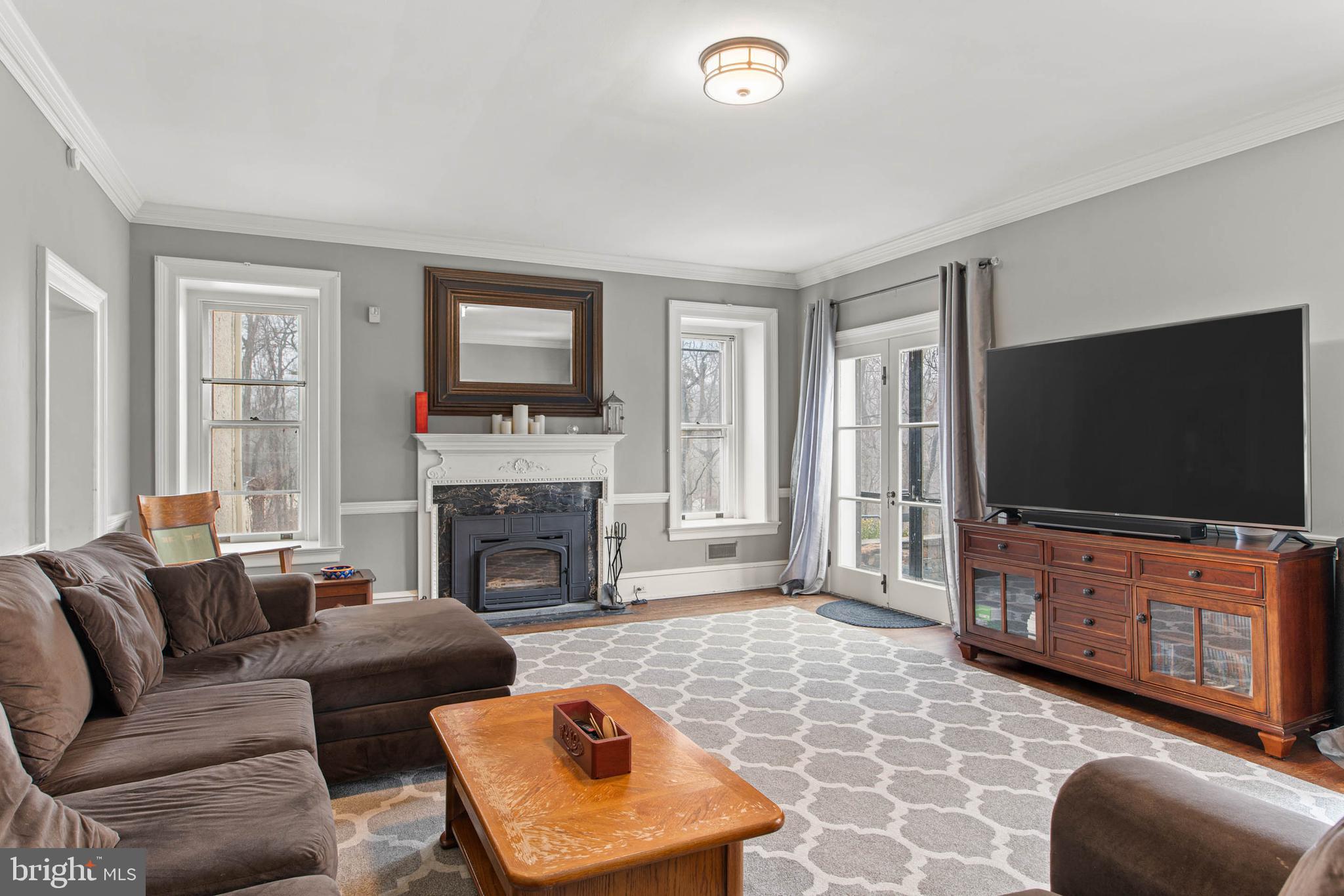 DOWNTOWN WAYNE - Residential