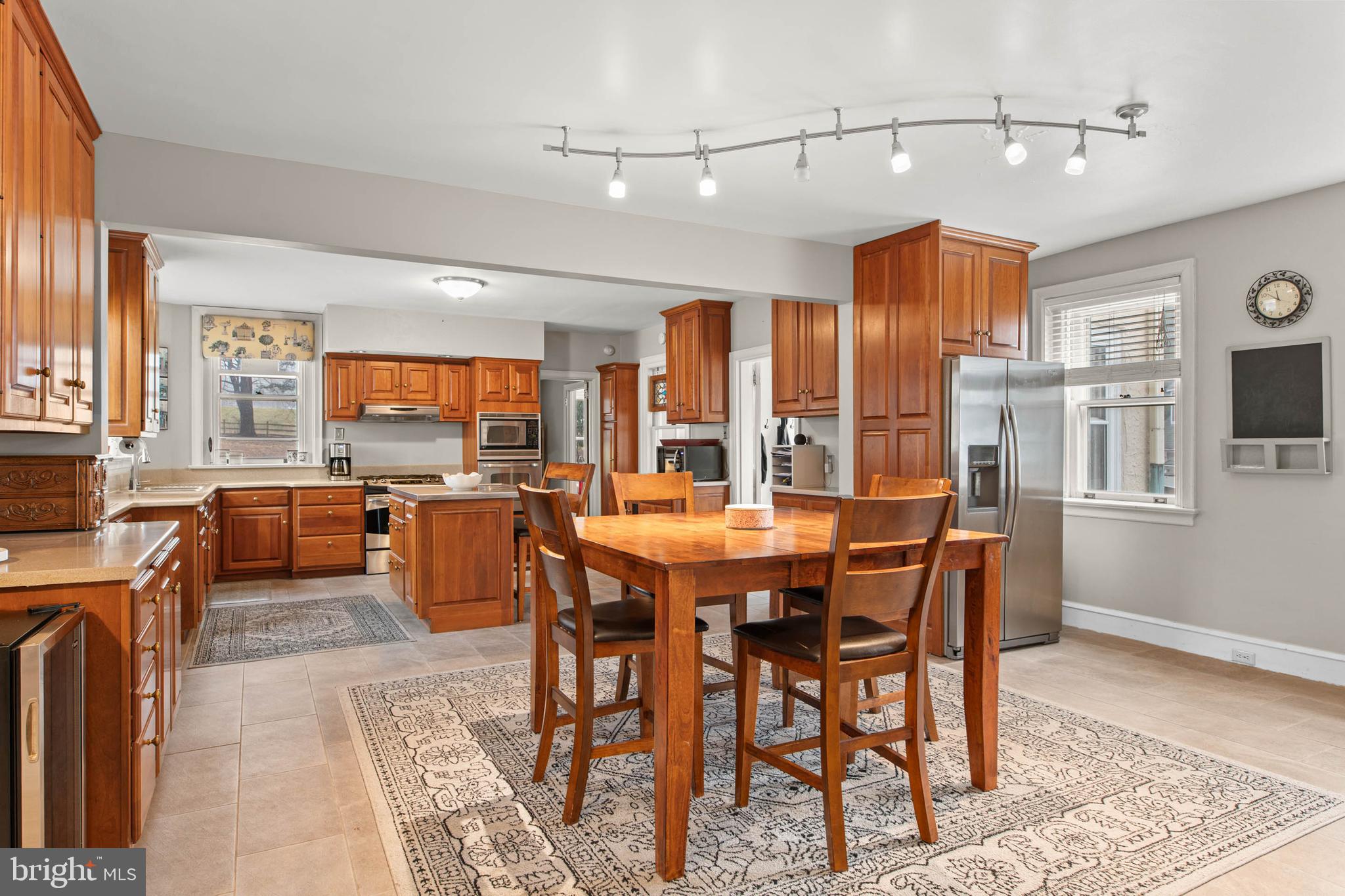 DOWNTOWN WAYNE - Residential