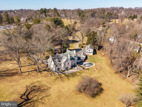 846 MAPLEWOOD ROAD WAYNE PA 19087