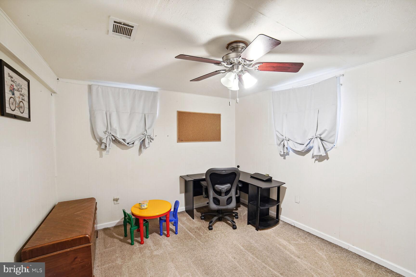 HAMMOND PARK - Residential