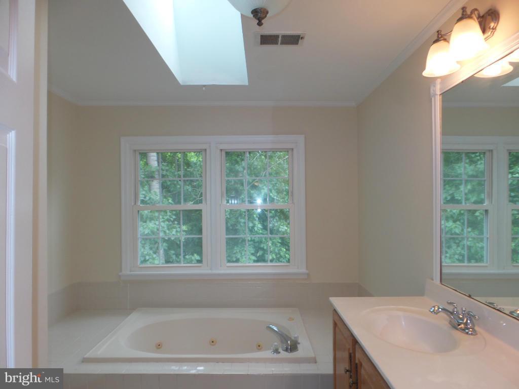 OLD STAGE KNOLLS PLAT ON - Residential