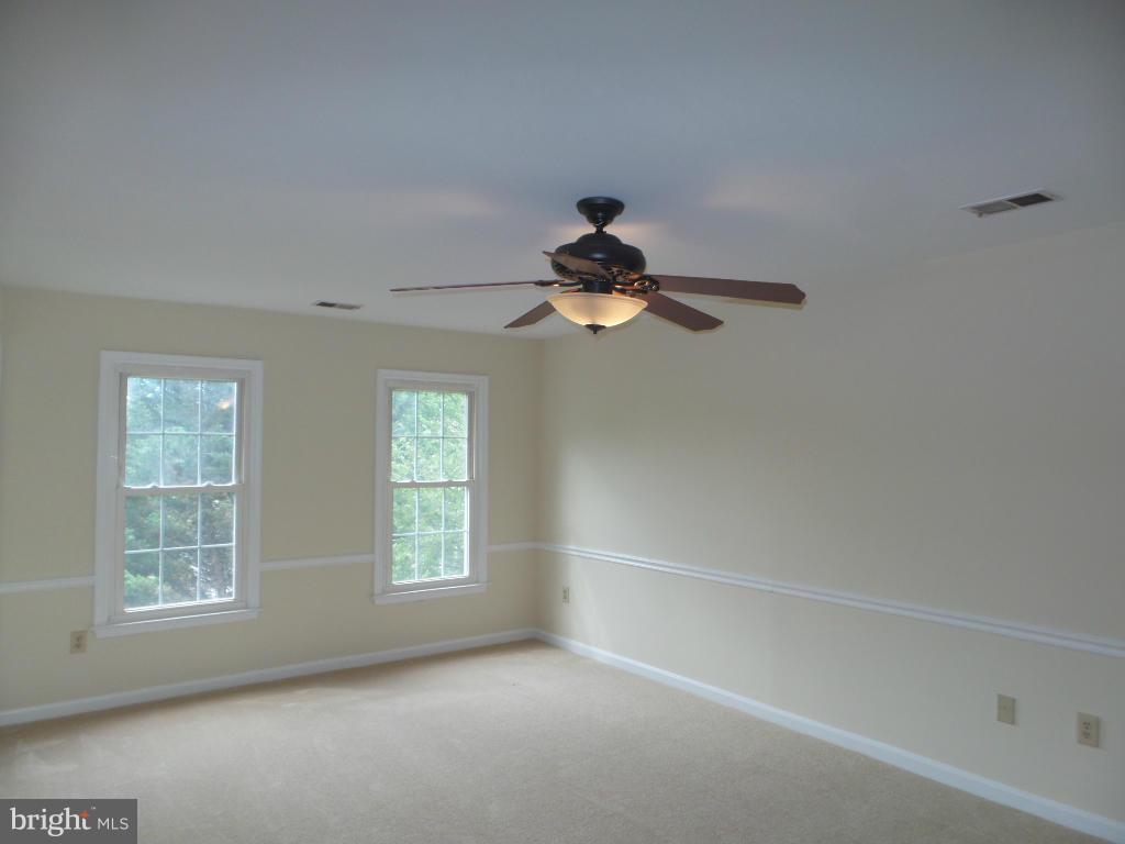 OLD STAGE KNOLLS PLAT ON - Residential