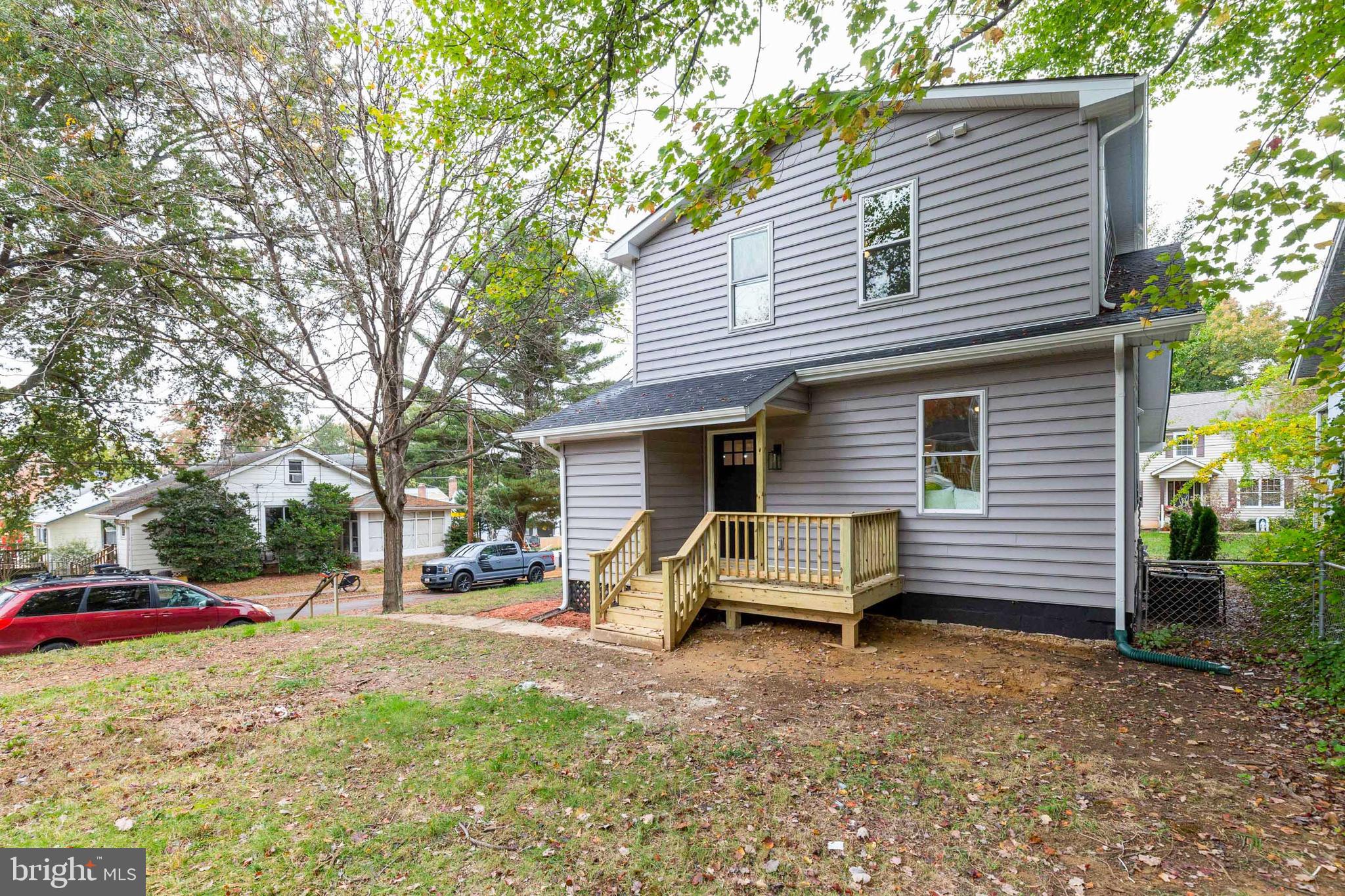 MT RAINIER - Residential