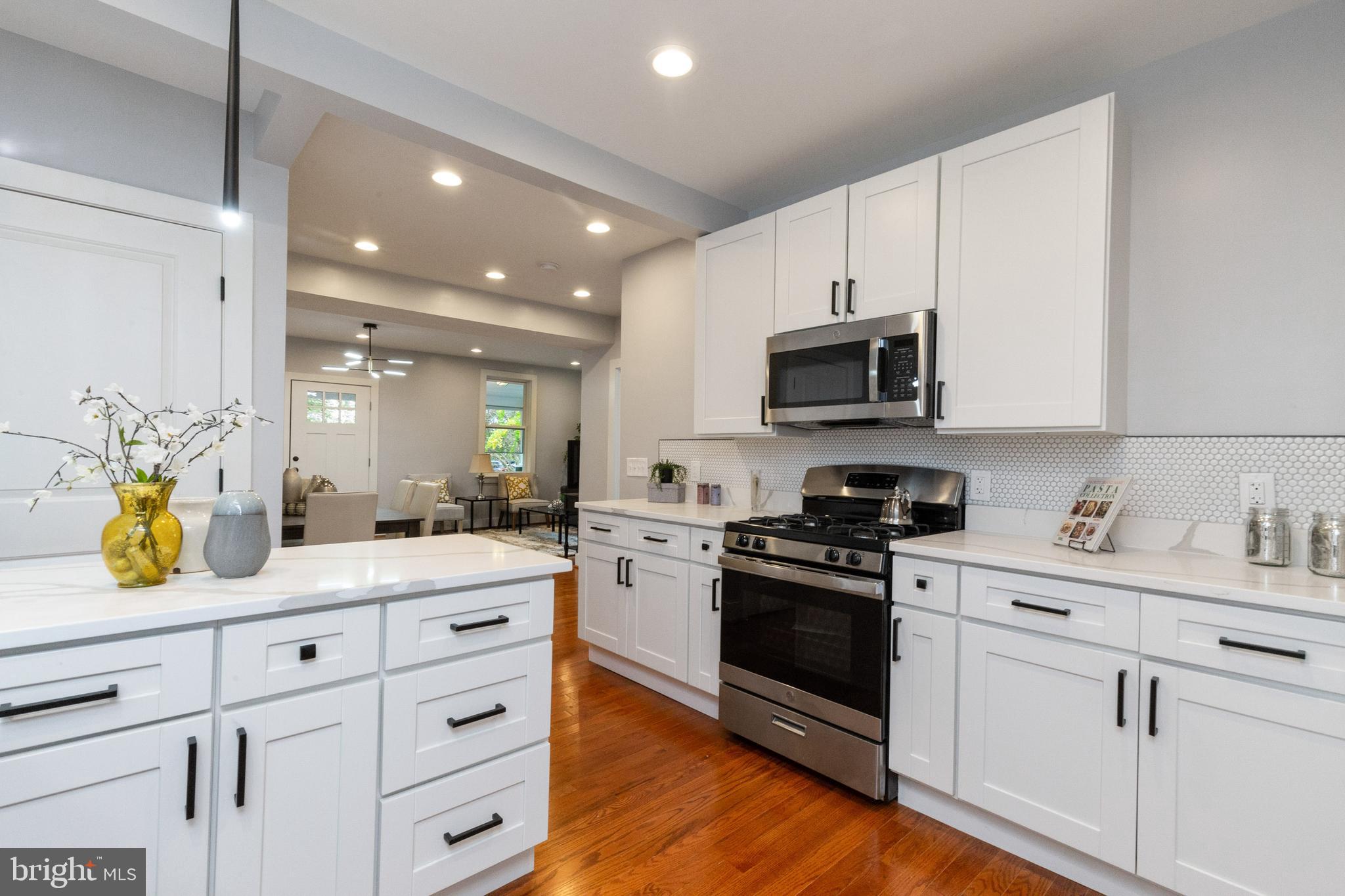 MT RAINIER - Residential