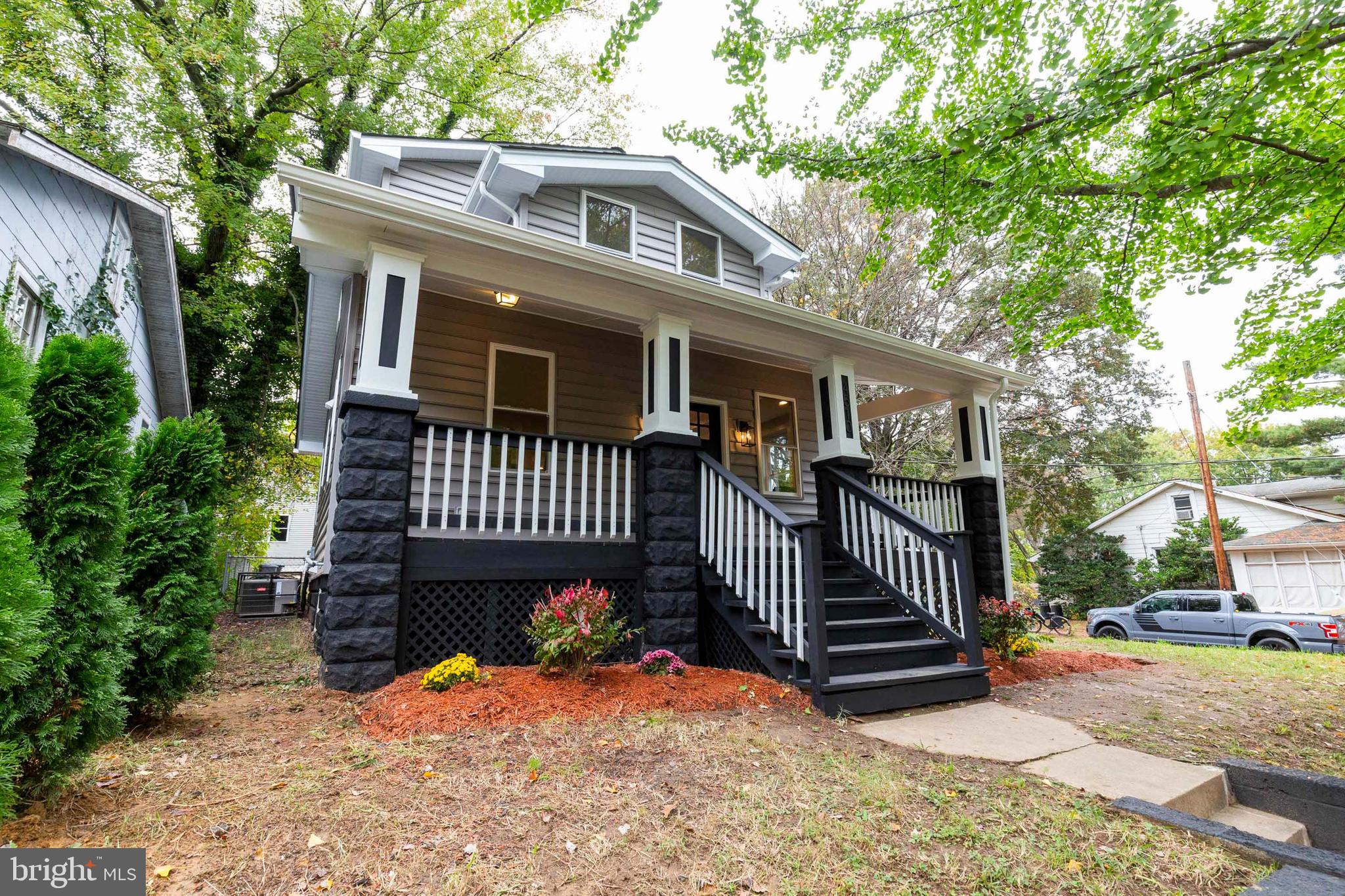 MT RAINIER - Residential