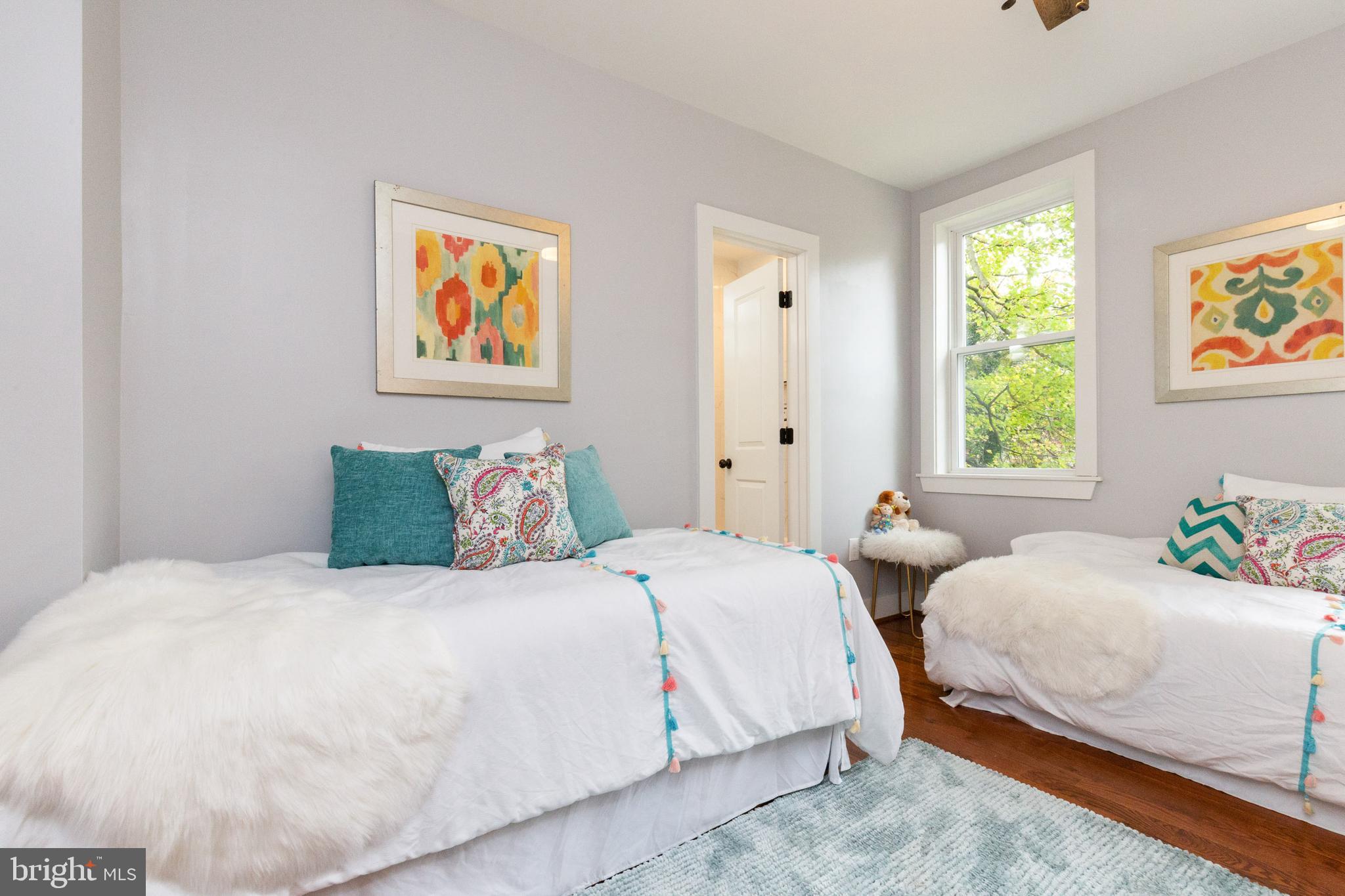 MT RAINIER - Residential