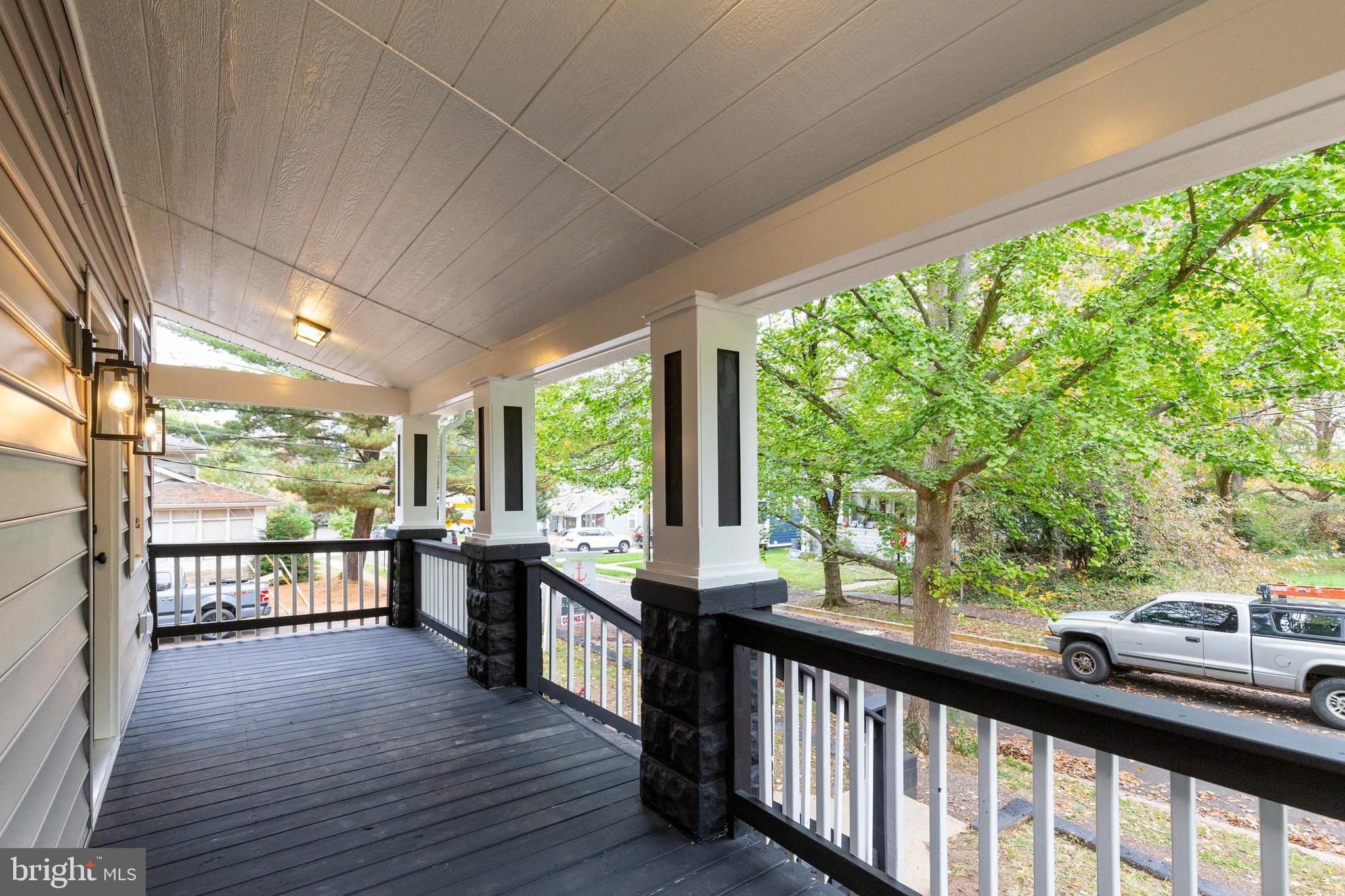 MT RAINIER - Residential