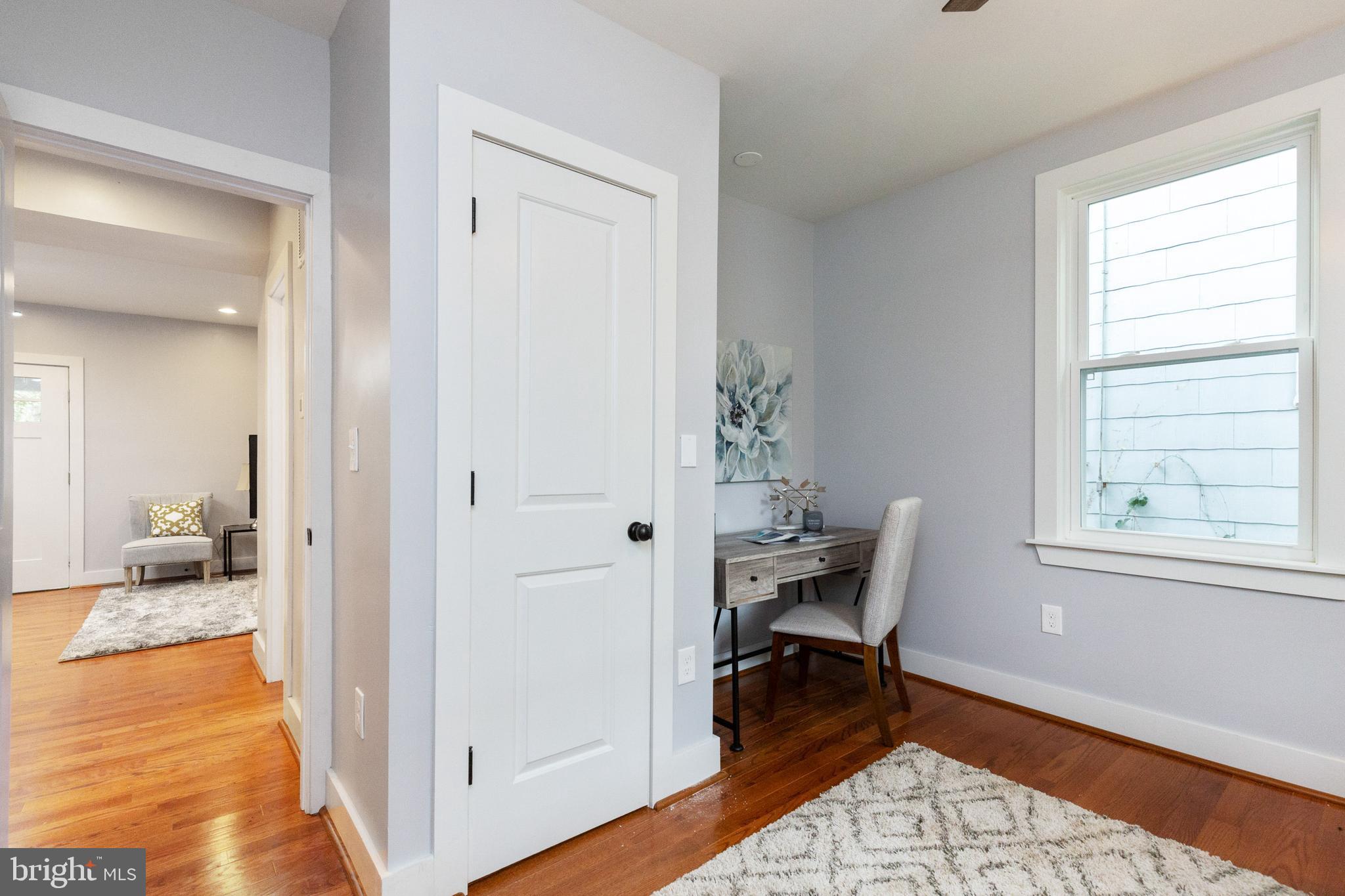 MT RAINIER - Residential