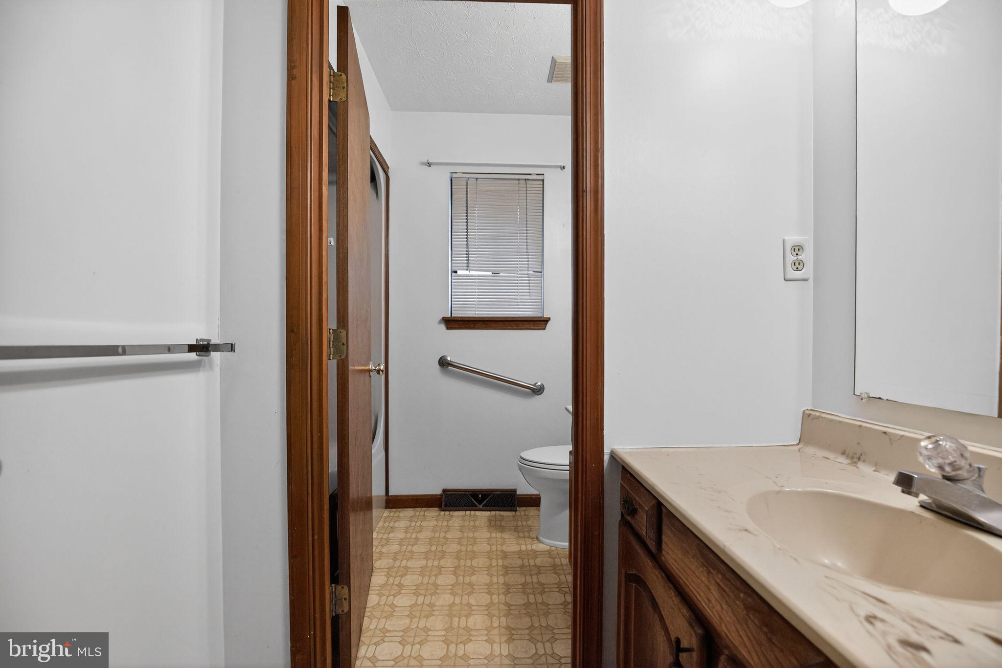 WHITE SANDS - Residential