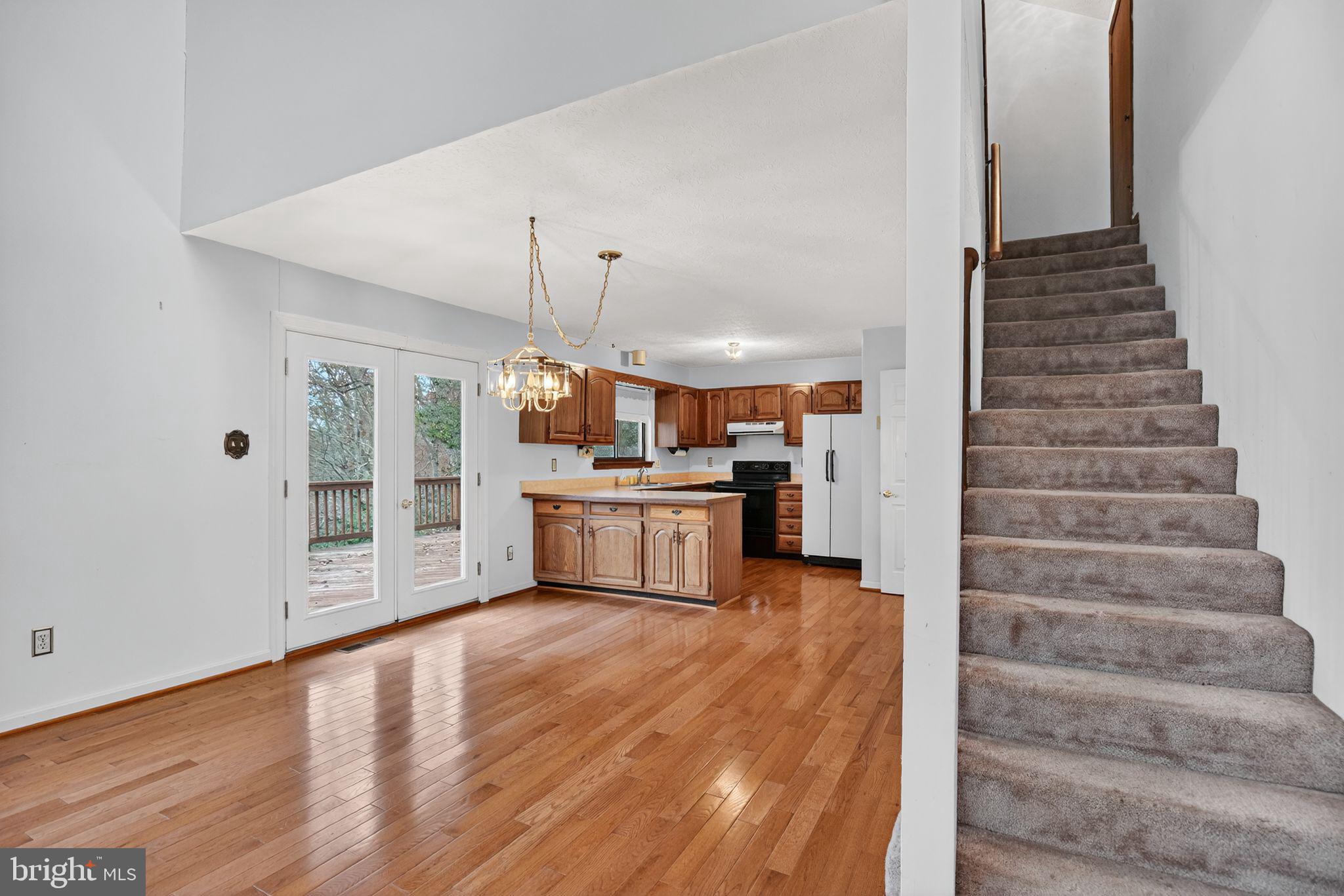 WHITE SANDS - Residential