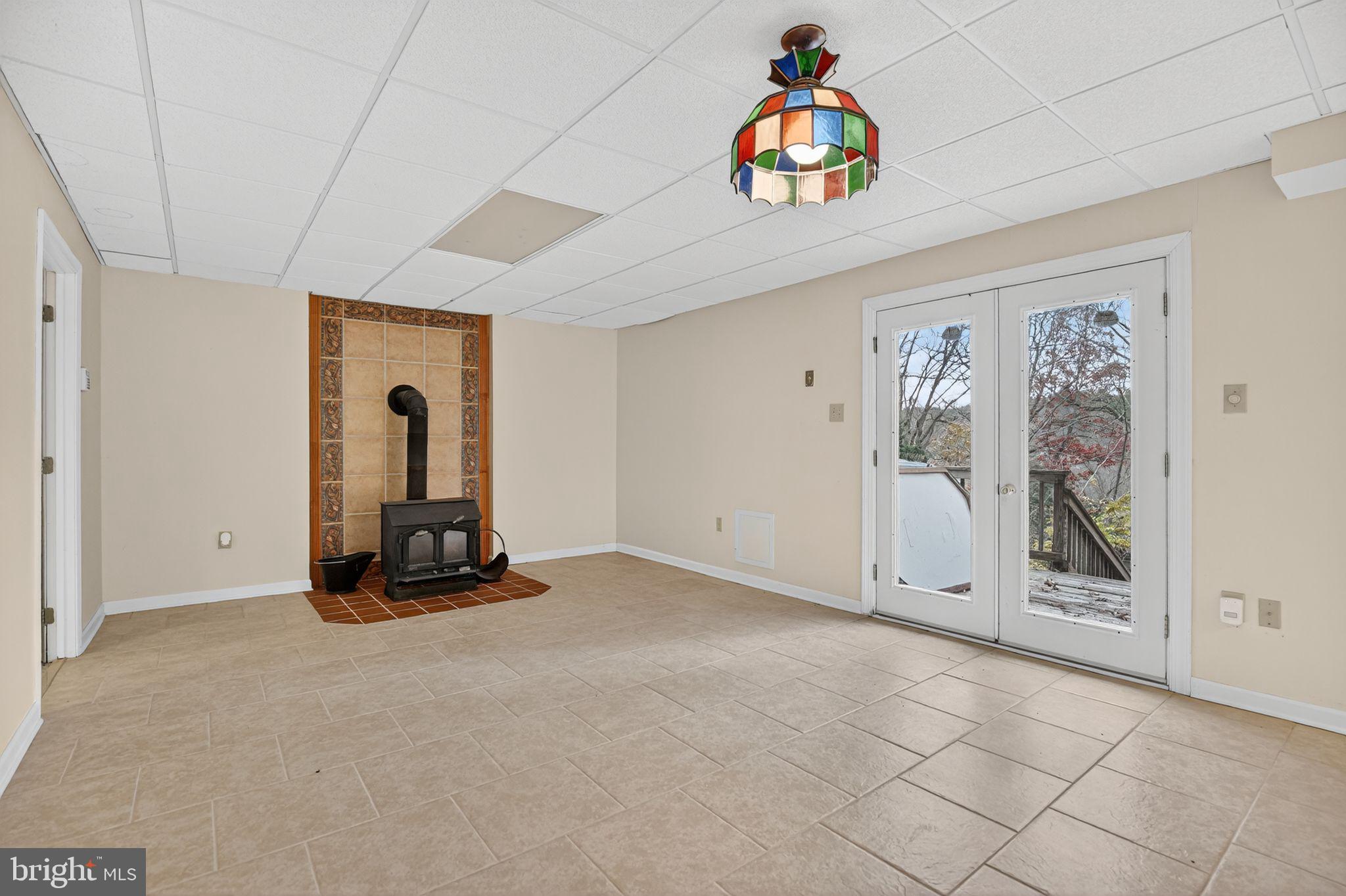 WHITE SANDS - Residential