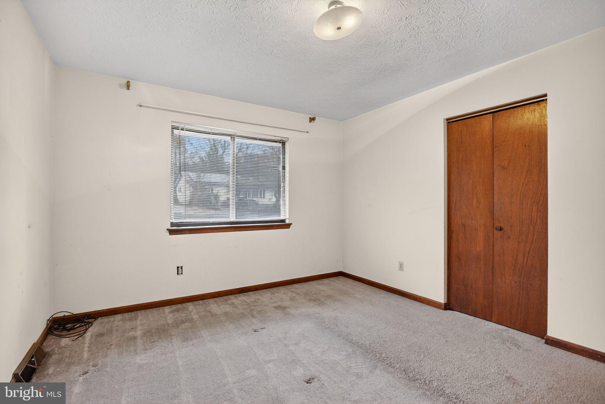 WHITE SANDS - Residential