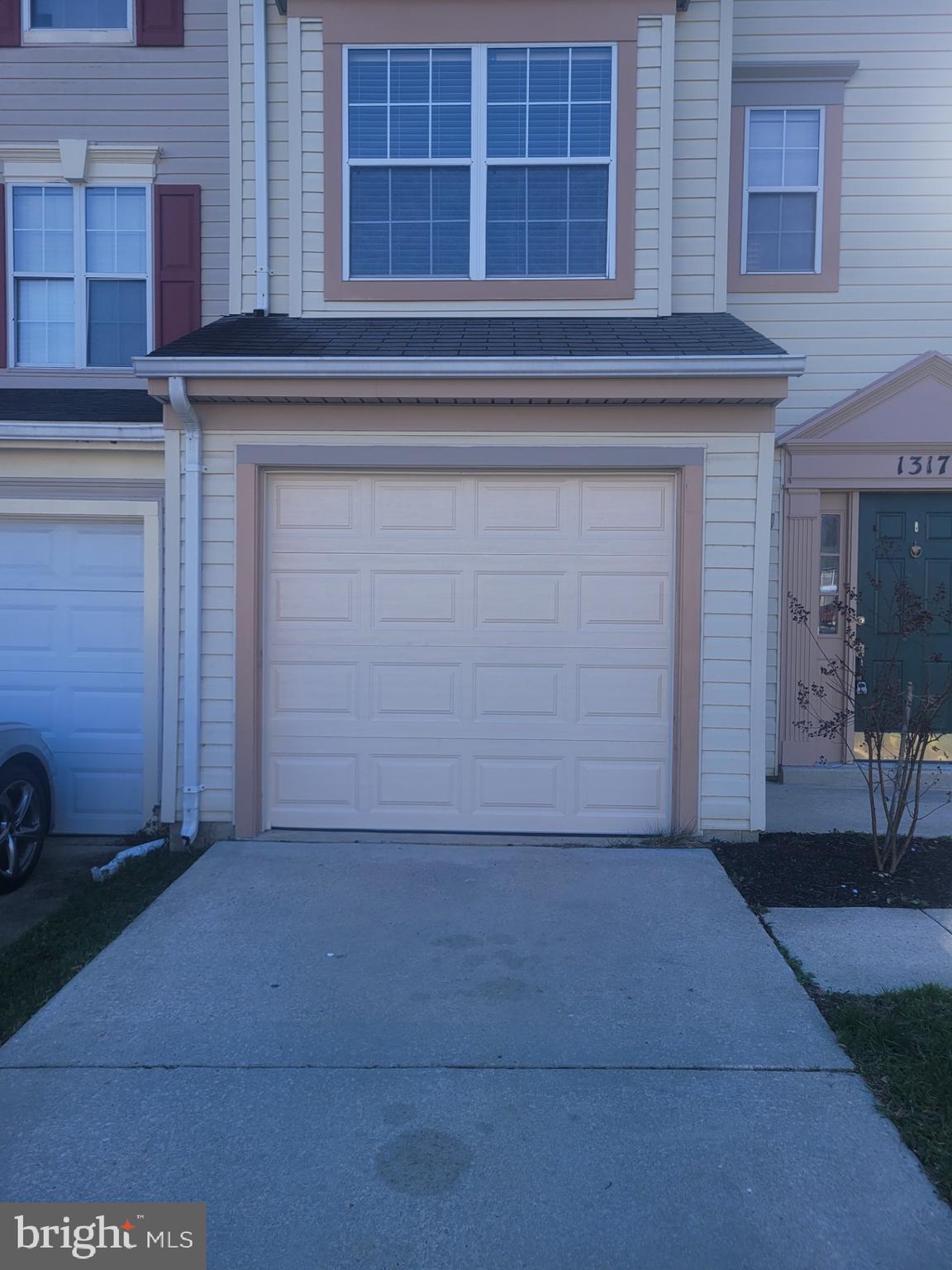 KINGS GRANT - Residential Lease