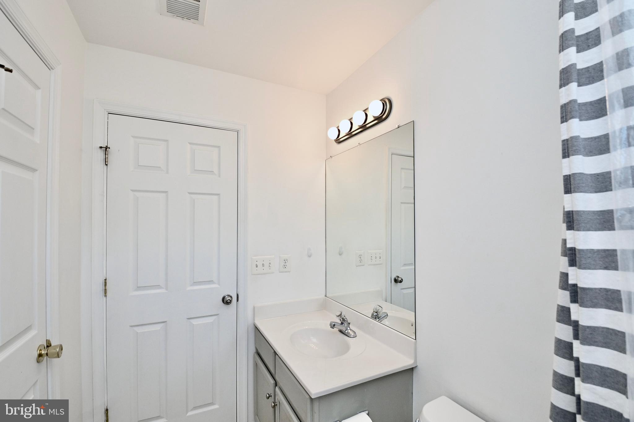 RIPPON LANDING - Residential