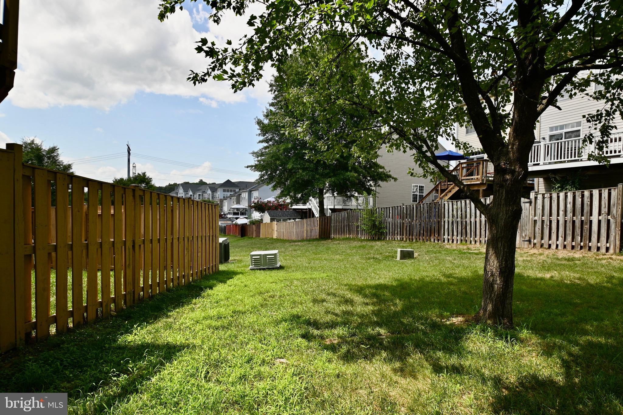 RIPPON LANDING - Residential