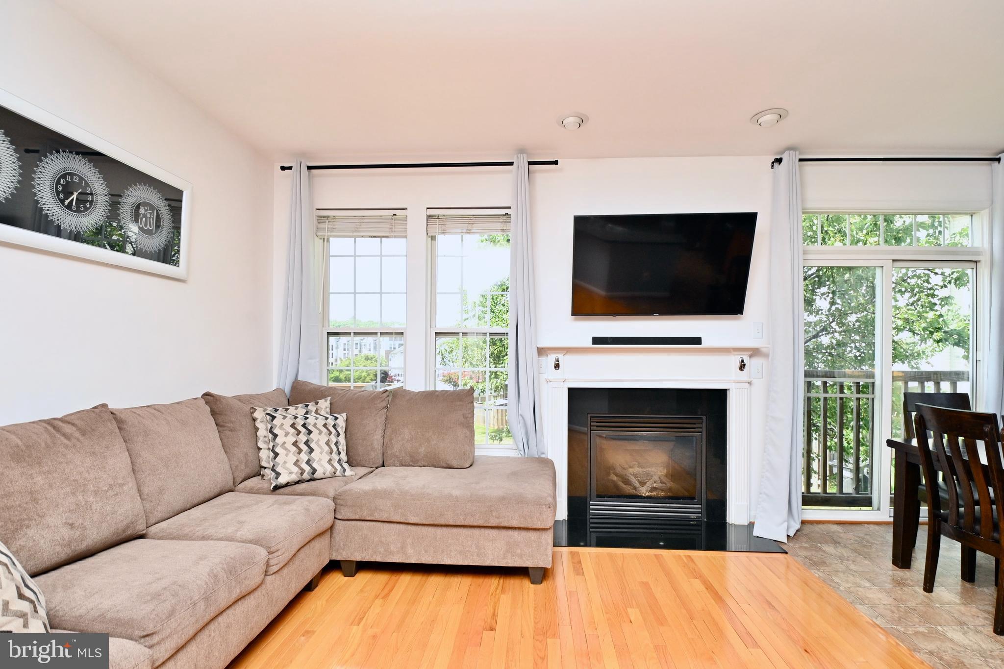 RIPPON LANDING - Residential