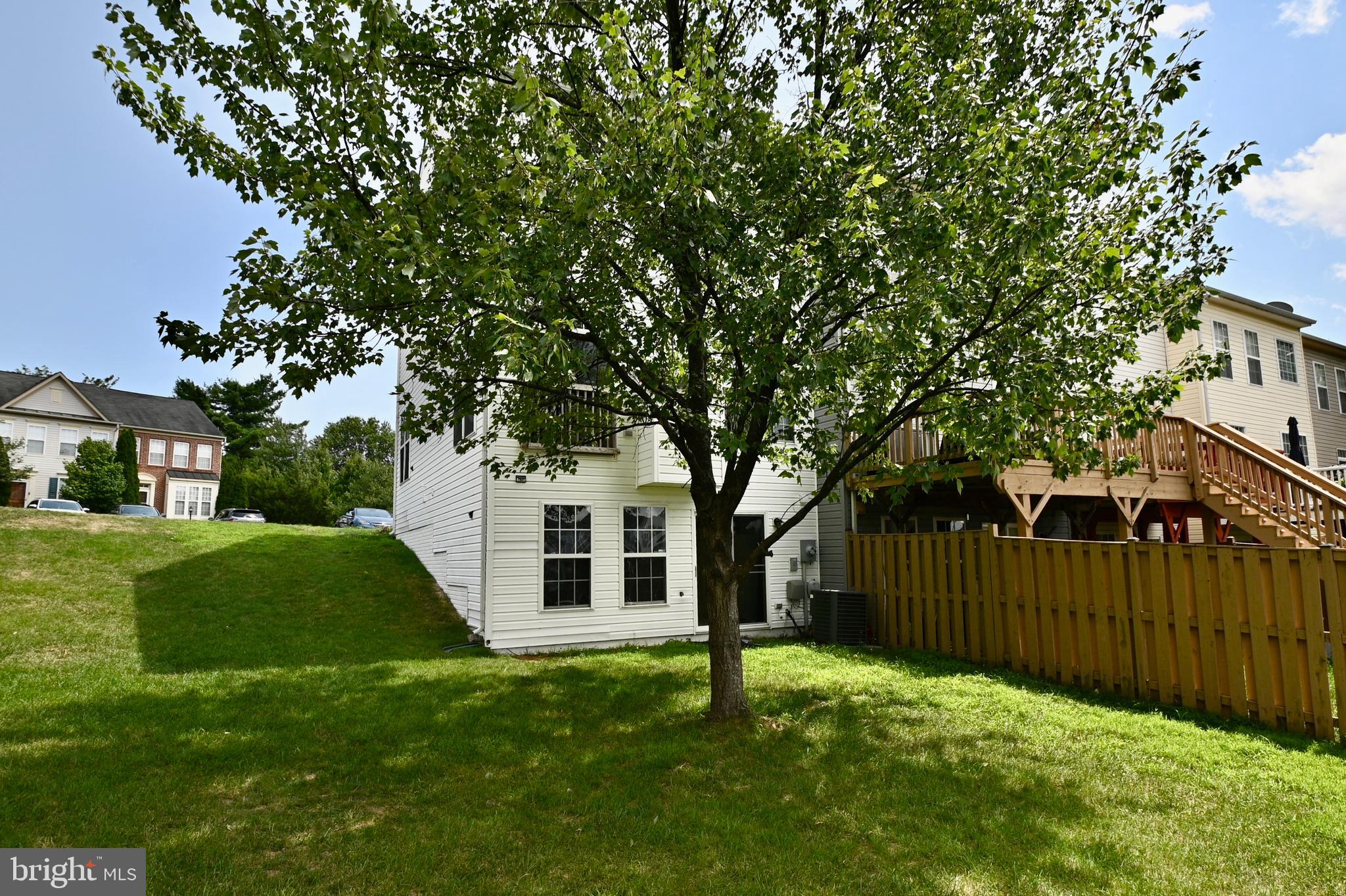 RIPPON LANDING - Residential