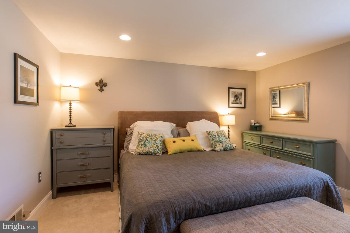 PINEFIELD - Residential