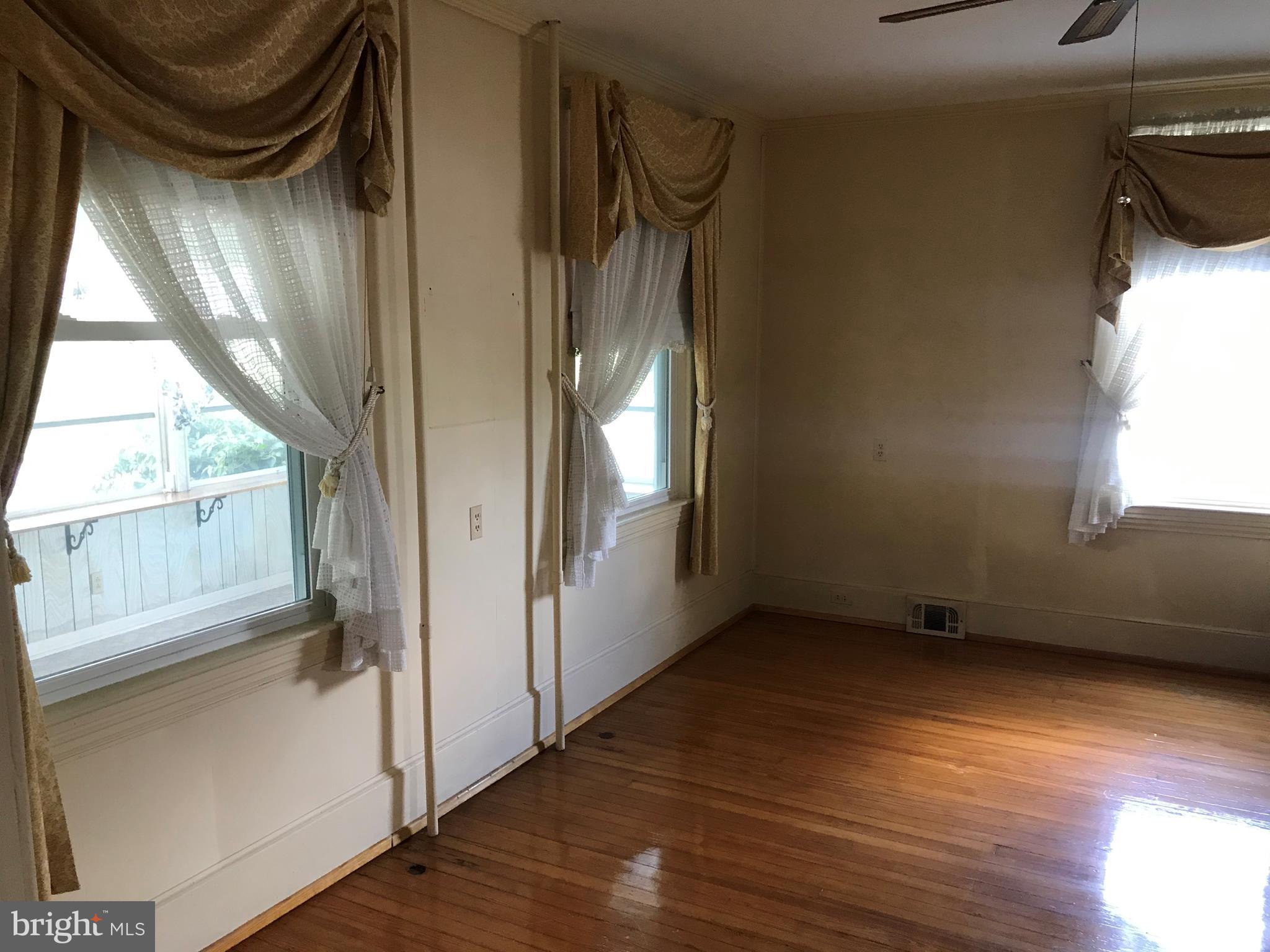 OAKLEE - Residential