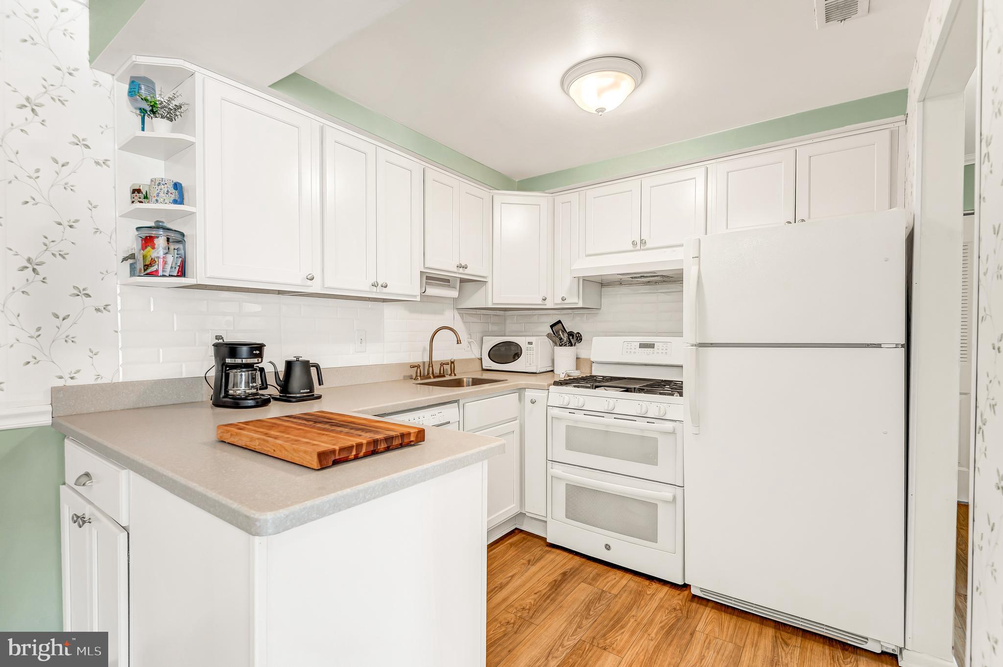 RIVA COMMONS - Residential