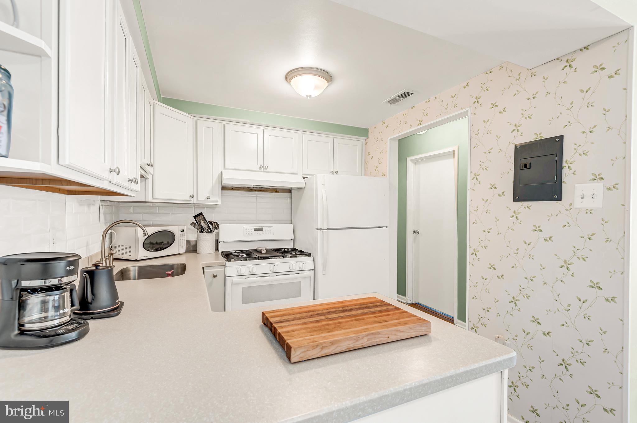 RIVA COMMONS - Residential