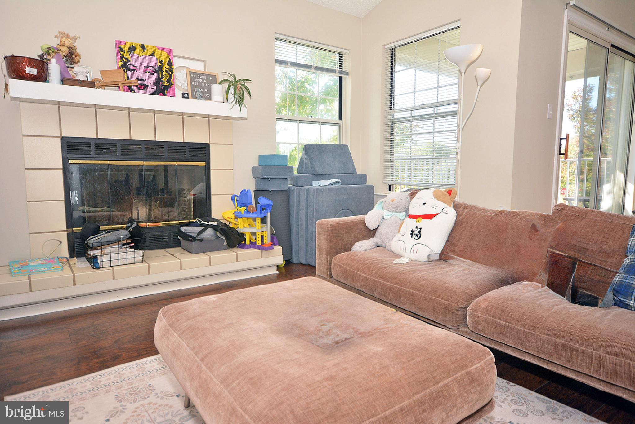 1312 RUSTIC COURT